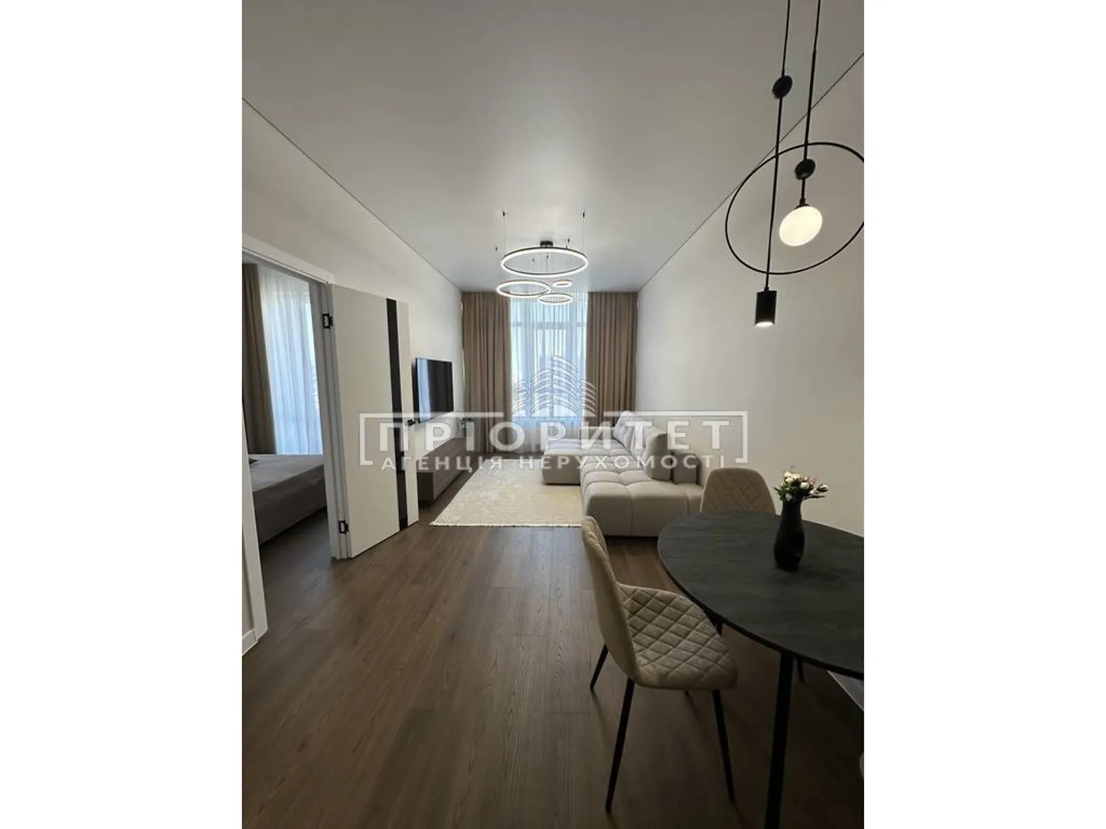 Продается 1-комнатная квартира 45 кв. м в Одессе, пер. Курортный - фото 1