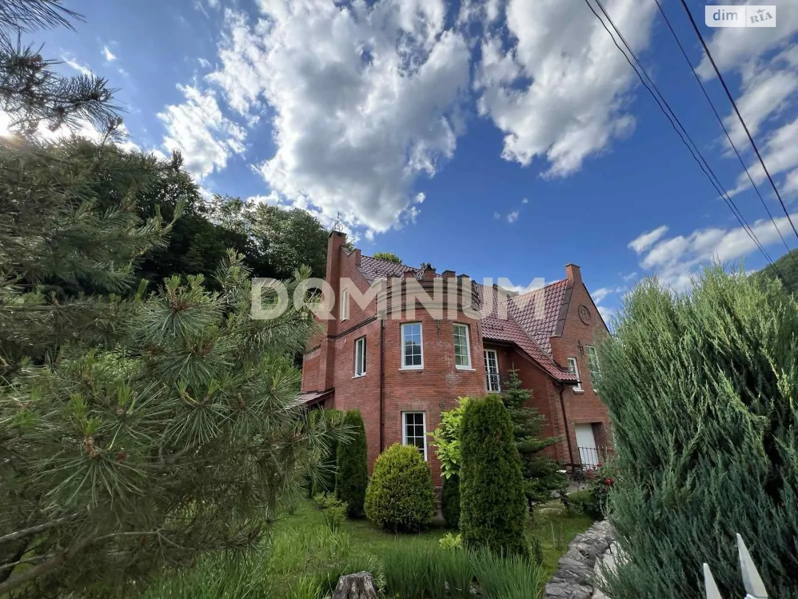 Продается дом на 2 этажа 282 кв. м с садом, цена: 550000 $ - фото 1