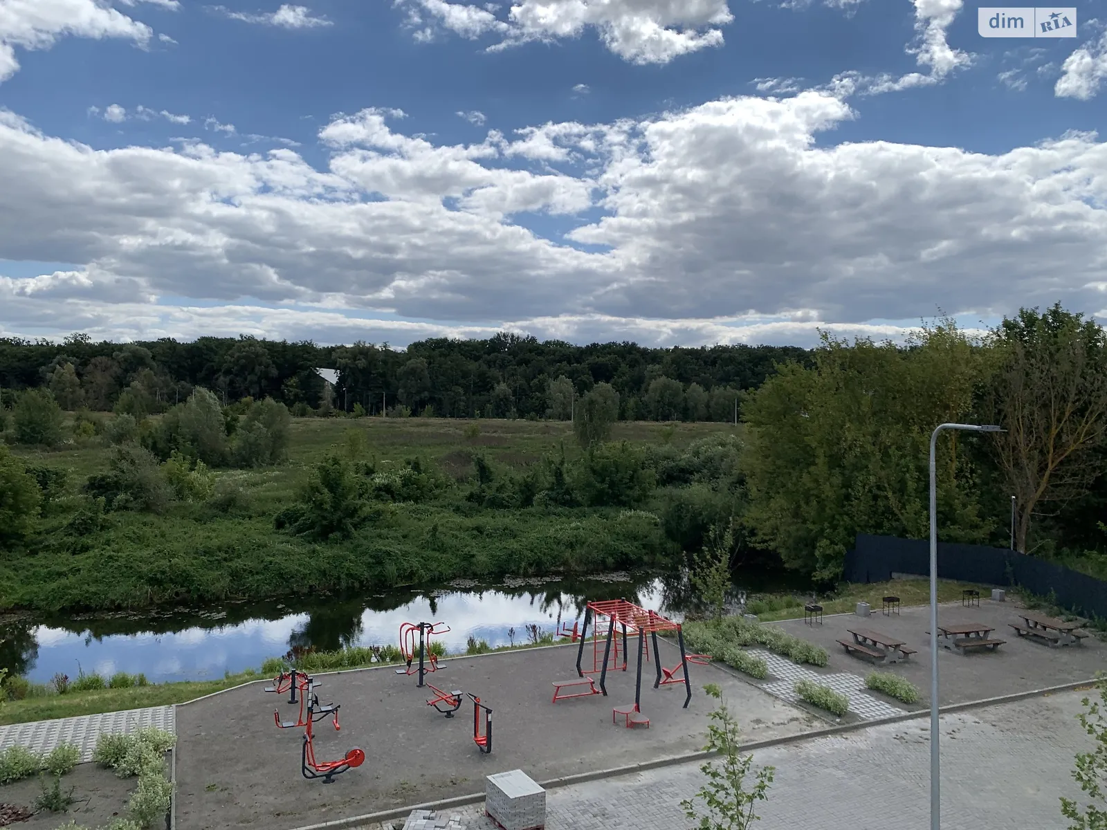 Продается 1-комнатная квартира 40 кв. м в Гостомеле, ул. Мирная, 3Д - фото 1