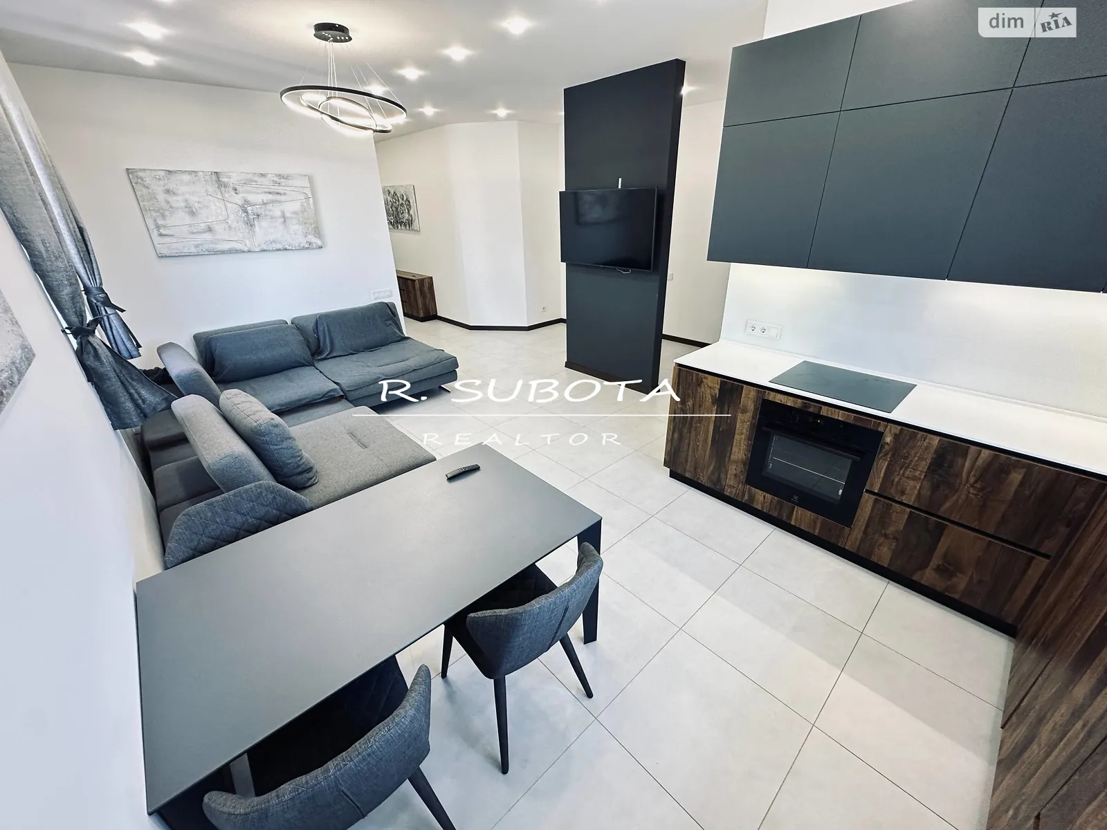 Сдается в аренду 3-комнатная квартира 90 кв. м в Днепре, ул. Исполкомовская, 24Б - фото 1