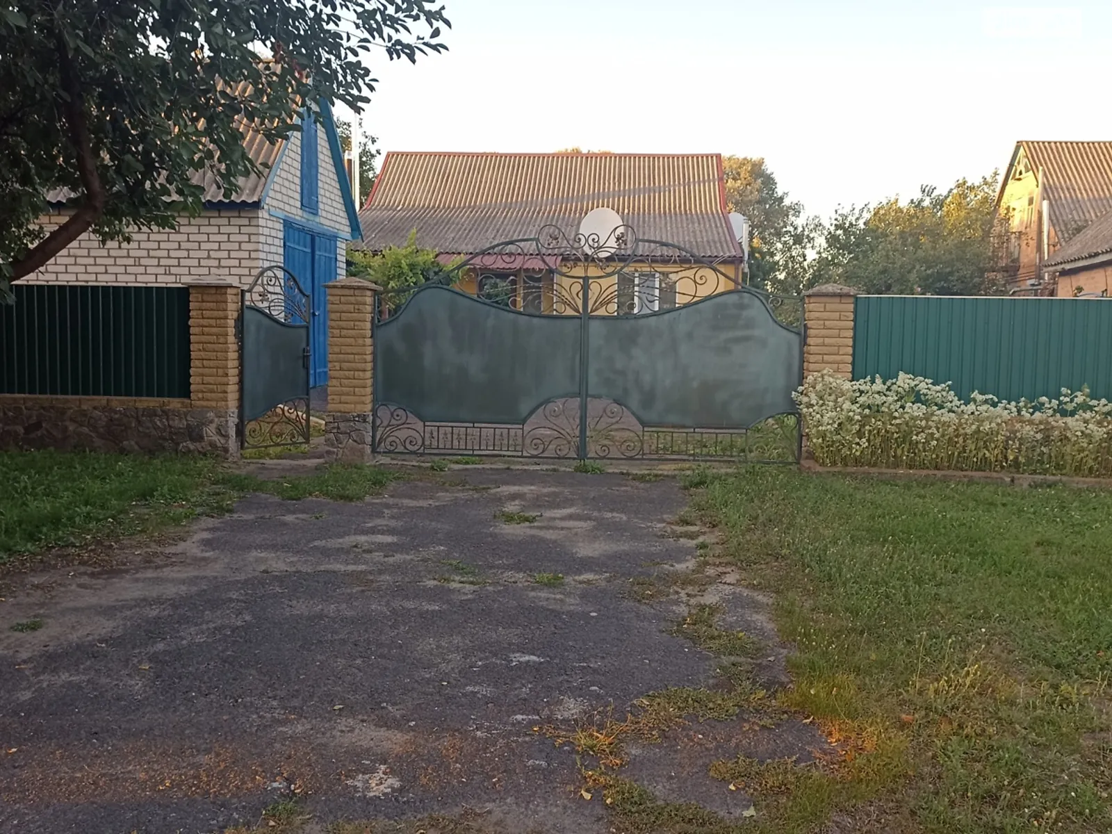 Продается одноэтажный дом 103 кв. м с гаражом, цена: 38000 $ - фото 1
