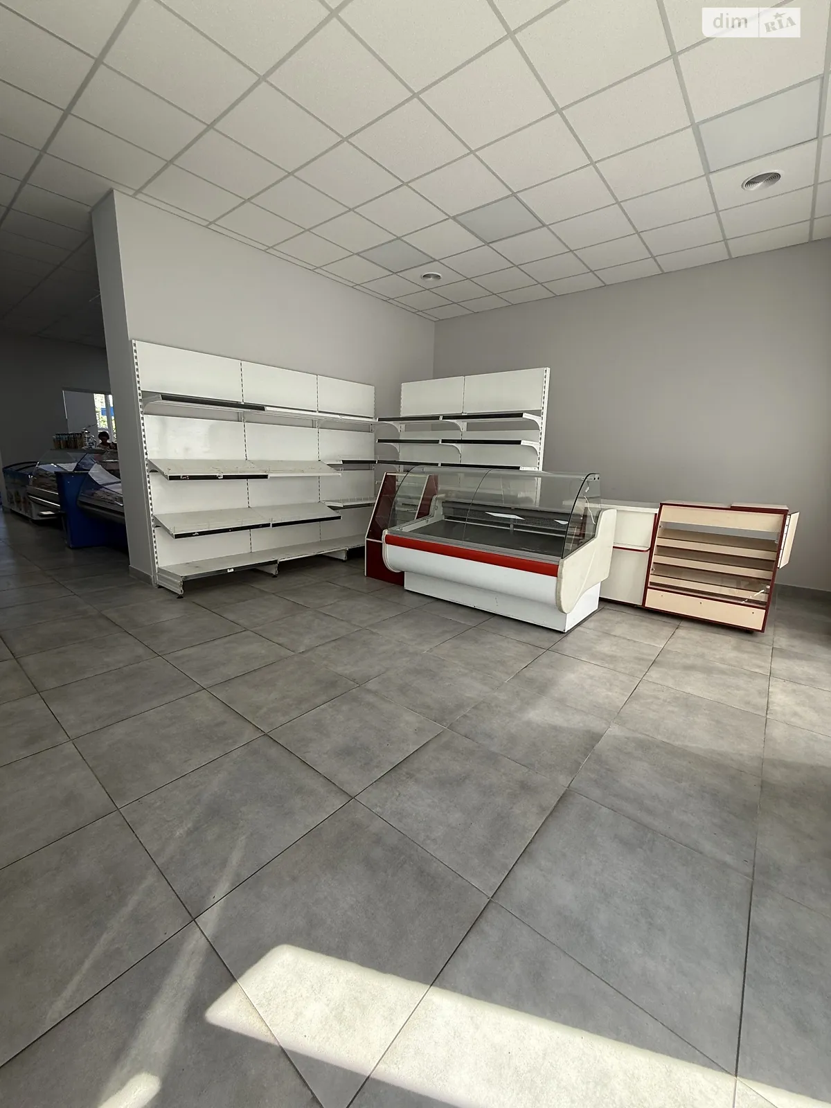 Сдается в аренду помещения свободного назначения 30 кв. м в 10-этажном здании, цена: 10000 грн - фото 1