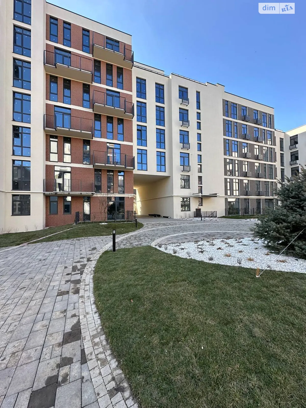 Продается 1-комнатная квартира 44.5 кв. м в Винниках, ул. Галицкая, 3 корпус 3 - фото 1