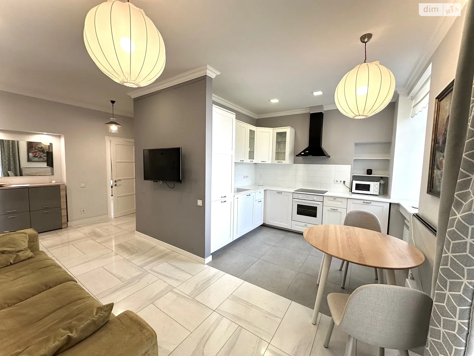 Продается 2-комнатная квартира 47 кв. м в Киеве, ул. Лютеранская, 21 - фото 1