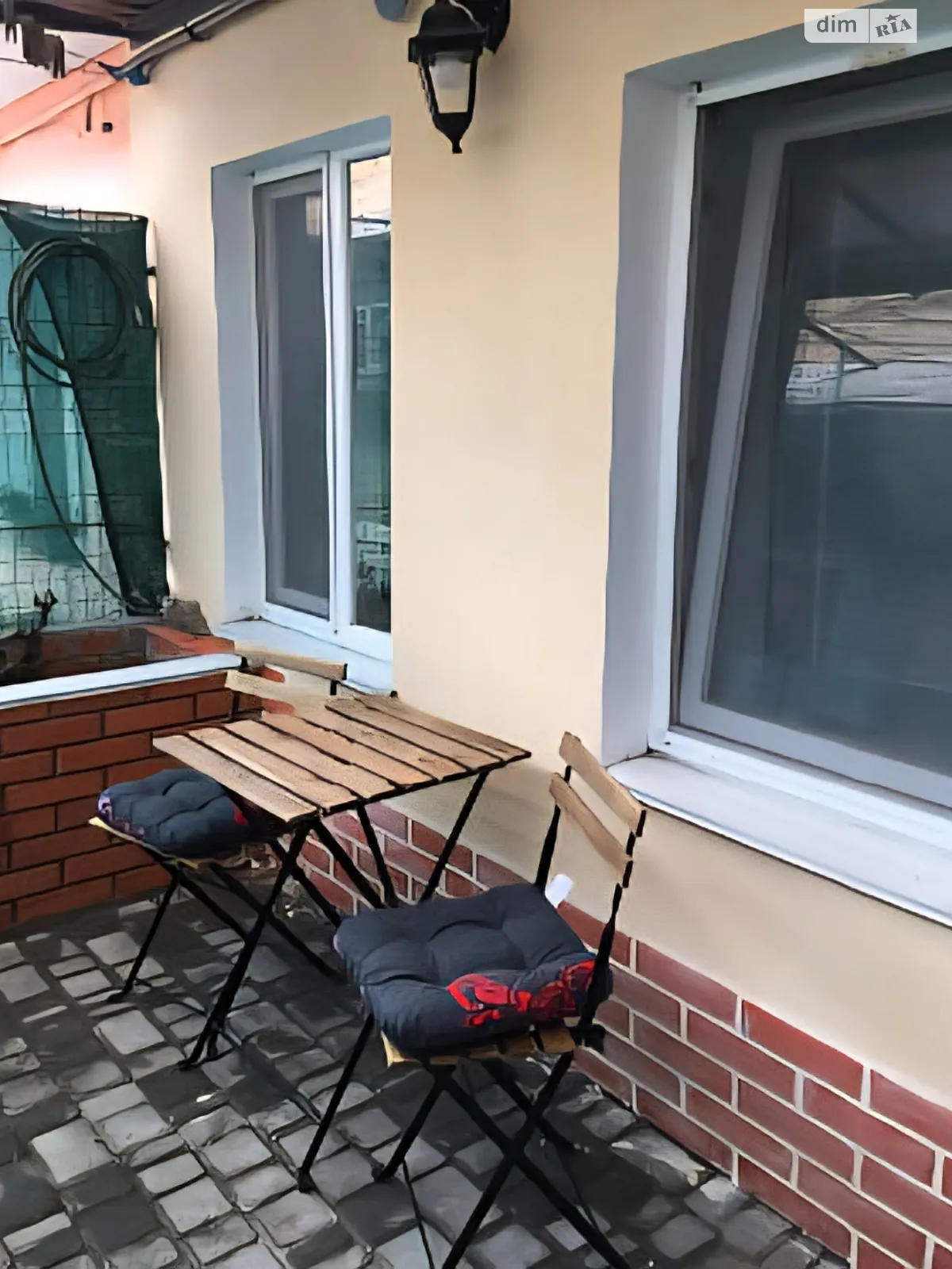 Продается 3-комнатная квартира 40 кв. м в Одессе, ул. Богдана Хмельницкого - фото 1