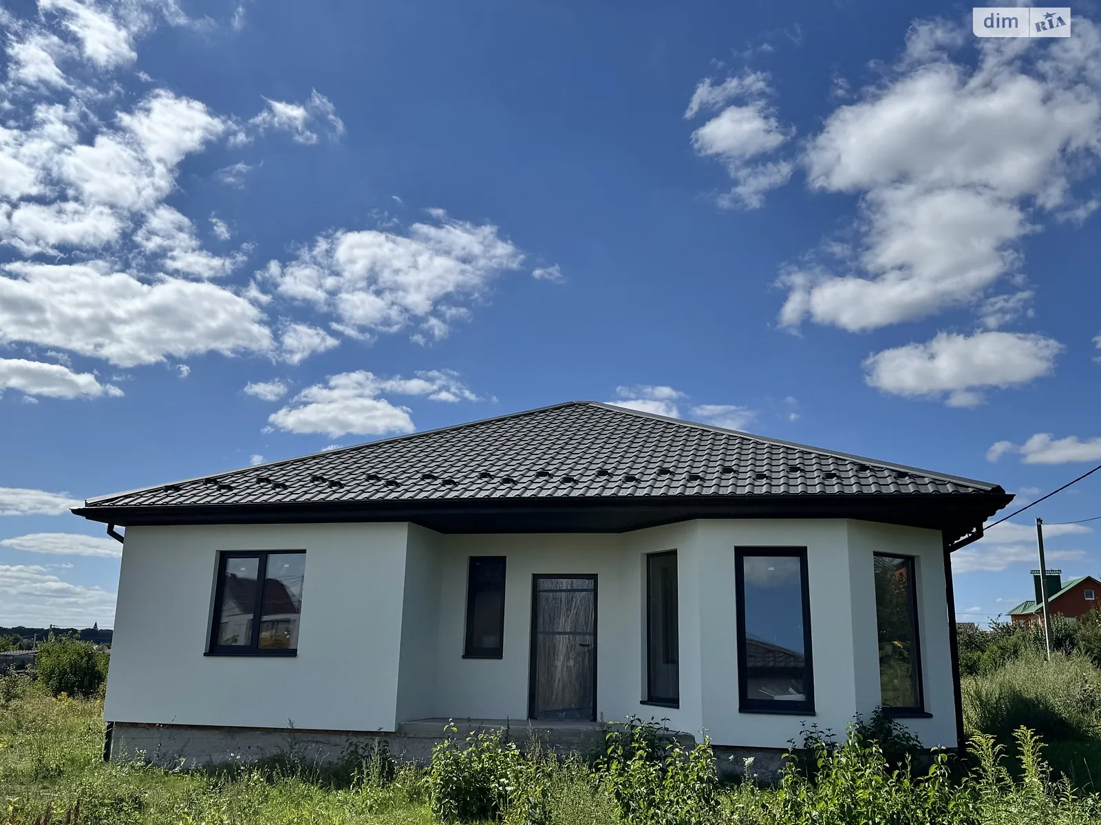 Продается одноэтажный дом 100 кв. м с гаражом, цена: 70000 $ - фото 1