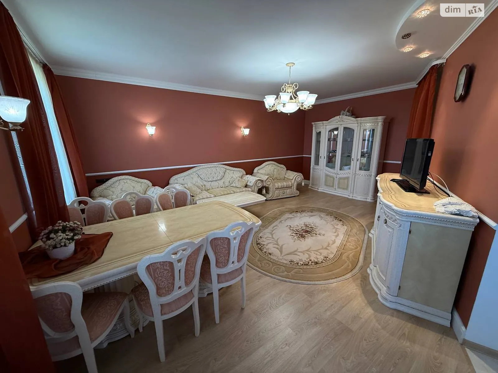 Продается 4-комнатная квартира 149.2 кв. м в Полтаве, ул. Леваневского - фото 1