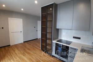 Довгострокова оренда квартири, Київ, р‑н. Пріорка, ст.м. Мінська, Миколи Гулака вулиця, буд. 4