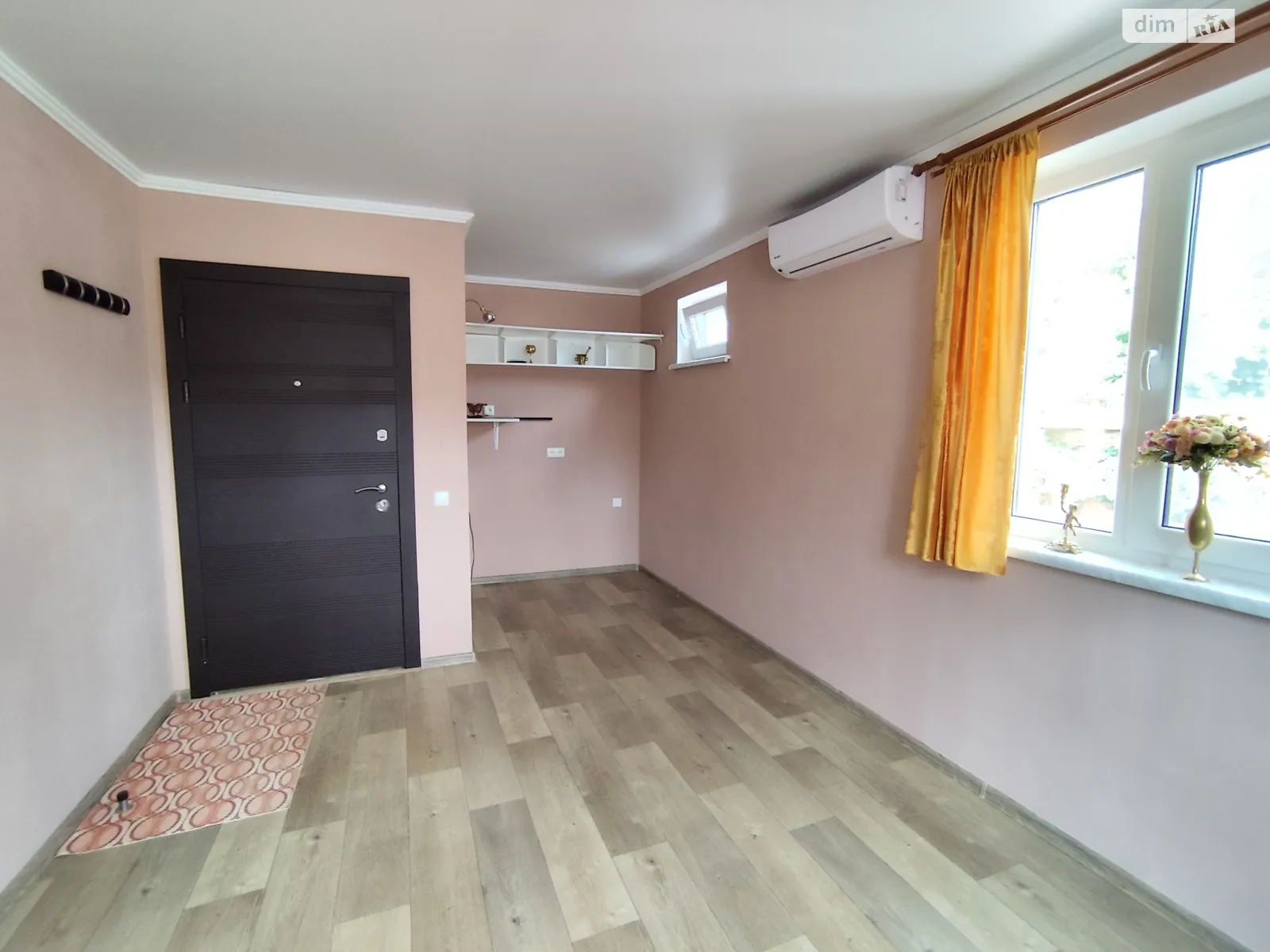 Продается место в гаражном кооперативе под легковое авто на 34 кв. м, цена: 13800 $ - фото 1