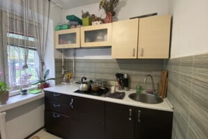 Продаж квартири, Львів, р‑н. Наукова, Володимира Великого вулиця, буд. 37