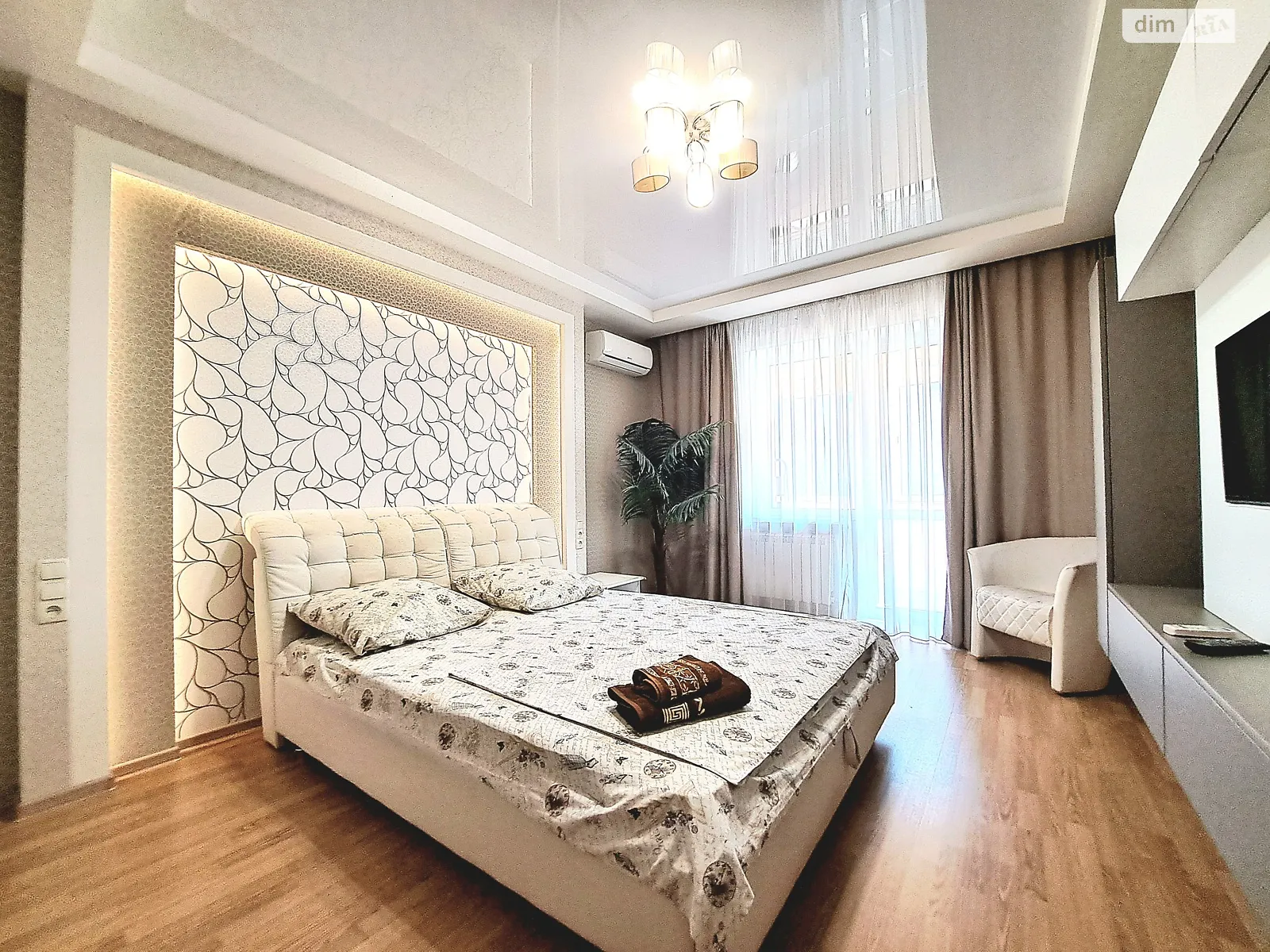 Сдается в аренду 3-комнатная квартира в Харькове, ул. Григория Сковороды(Пушкинская), 67 - фото 1