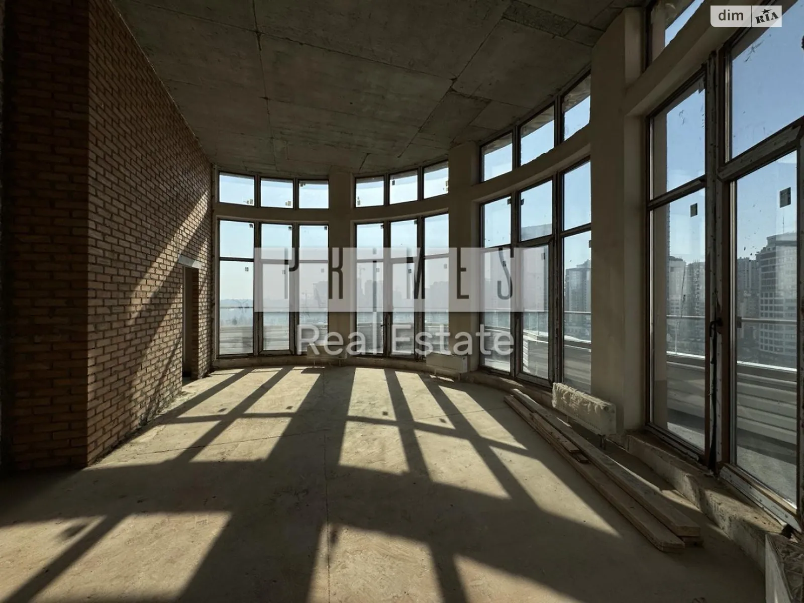 Продается 2-комнатная квартира 95.2 кв. м в Киеве, ул. Михаила Бойчука, 19А - фото 1