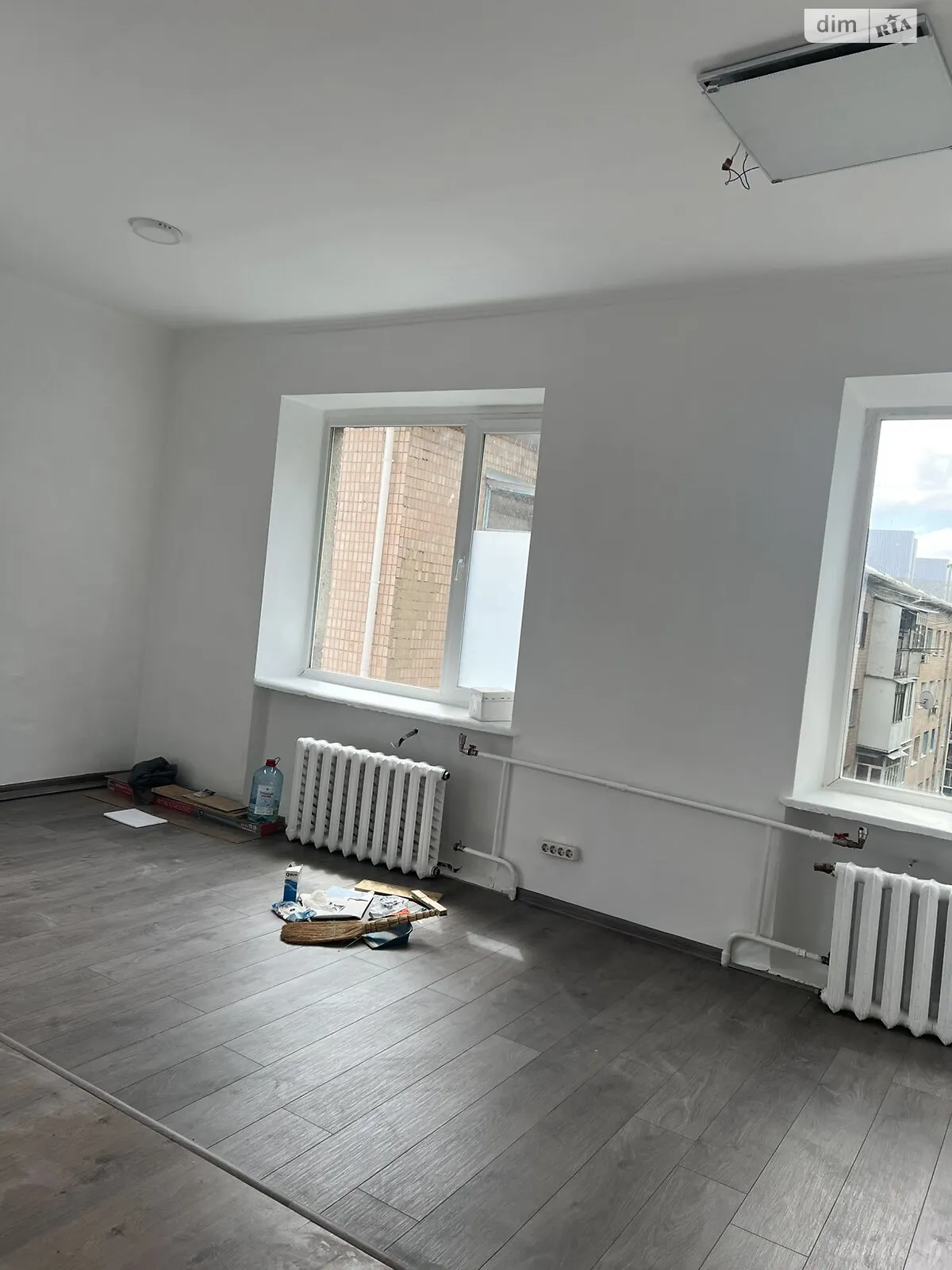 Сдается в аренду офис 29 кв. м в бизнес-центре, цена: 8700 грн - фото 1