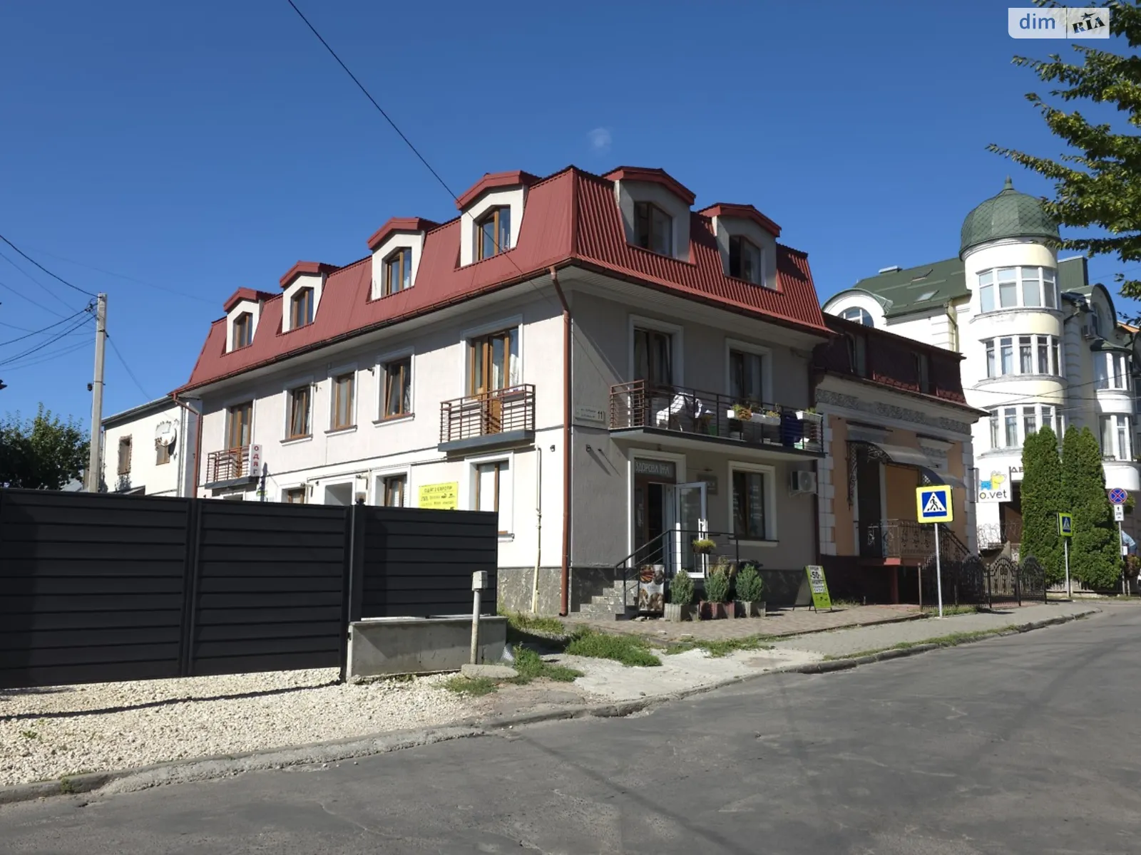 4-комнатная квартира 104 кв. м в Тернополе, ул. За Рудкой, 11 - фото 1