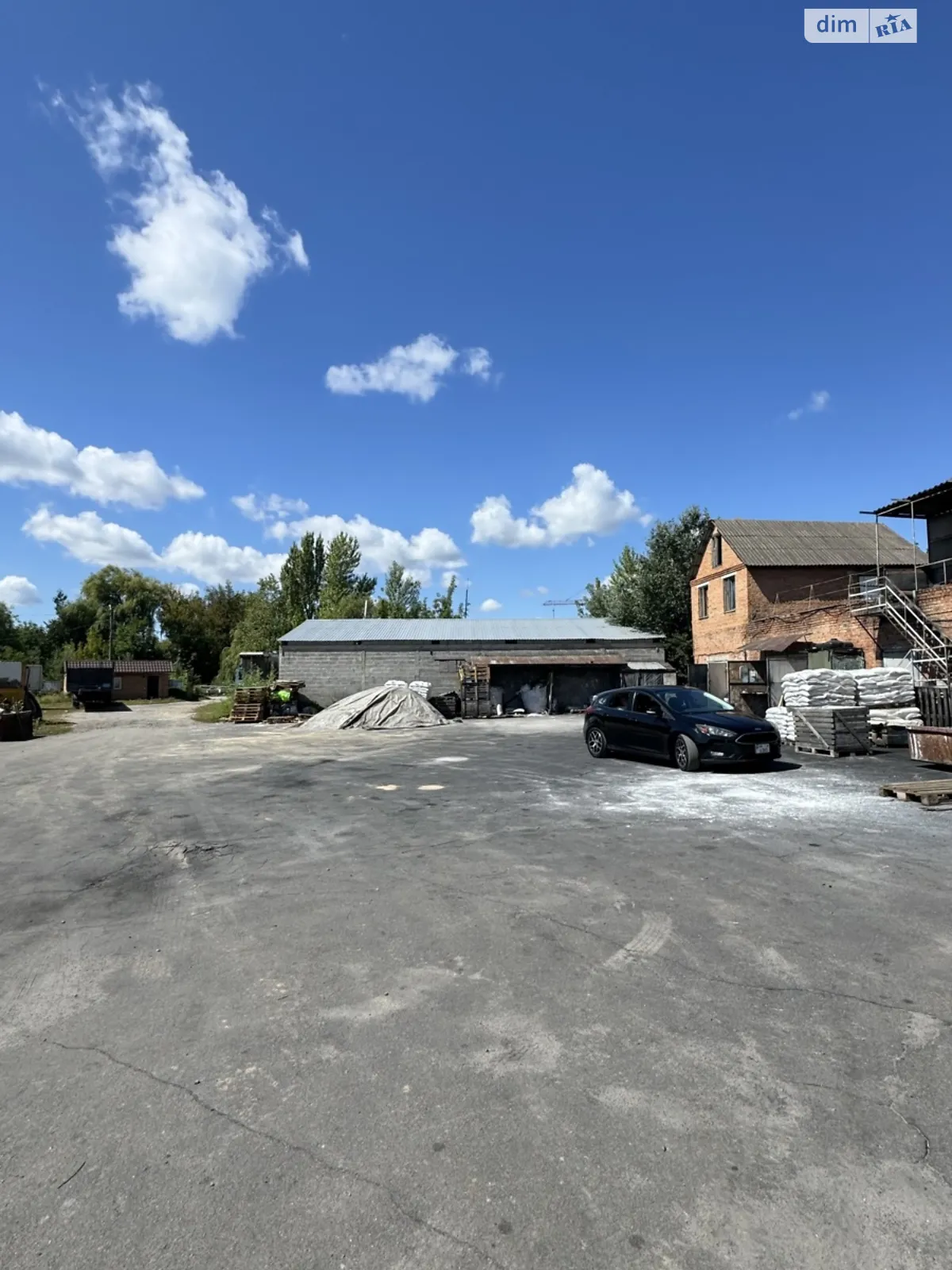 Продается объект сферы услуг 850 кв. м в 1-этажном здании, цена: 220000 $ - фото 1