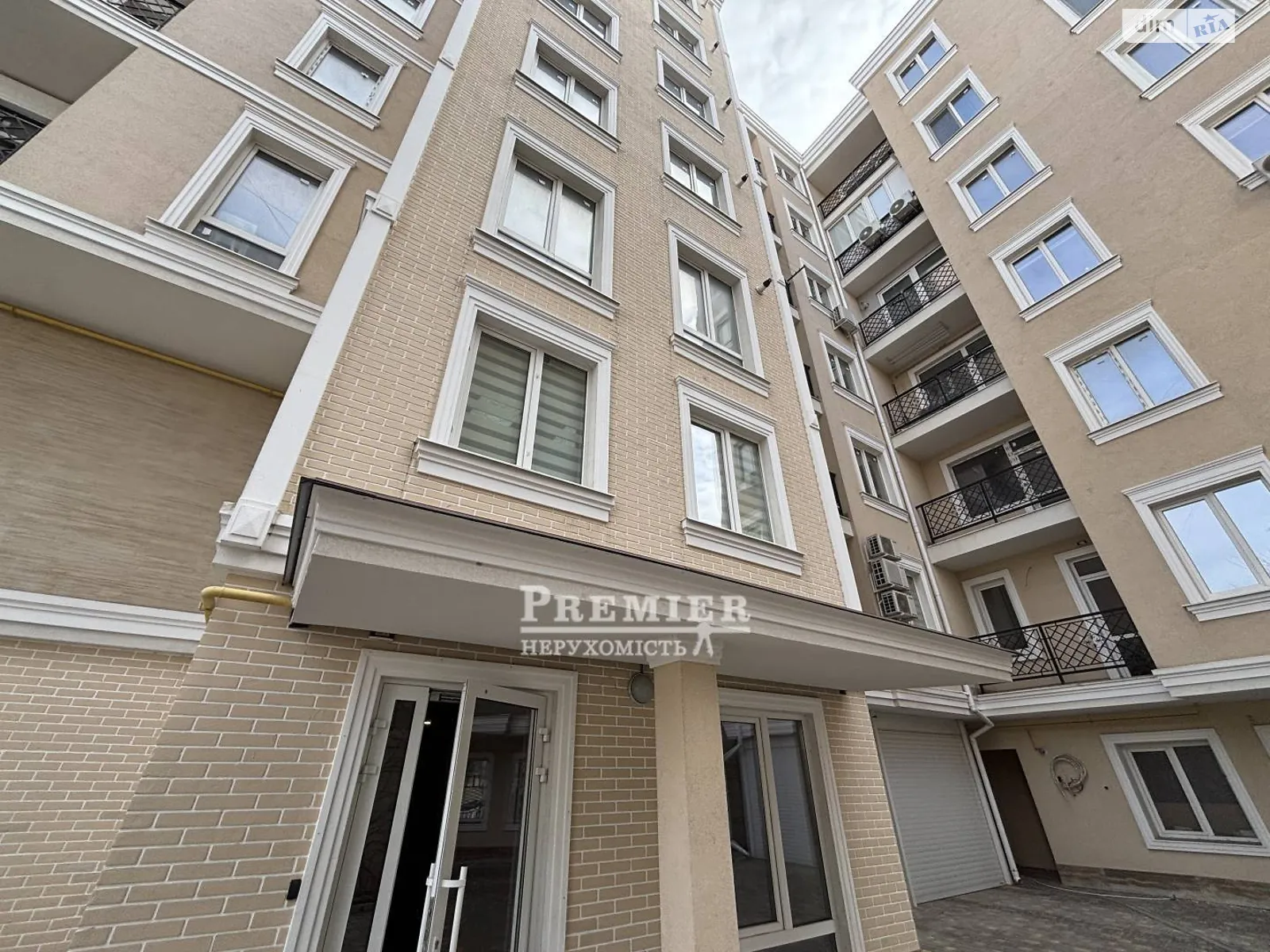 Продается 1-комнатная квартира 45.2 кв. м в Одессе, пер. Сеченова - фото 1