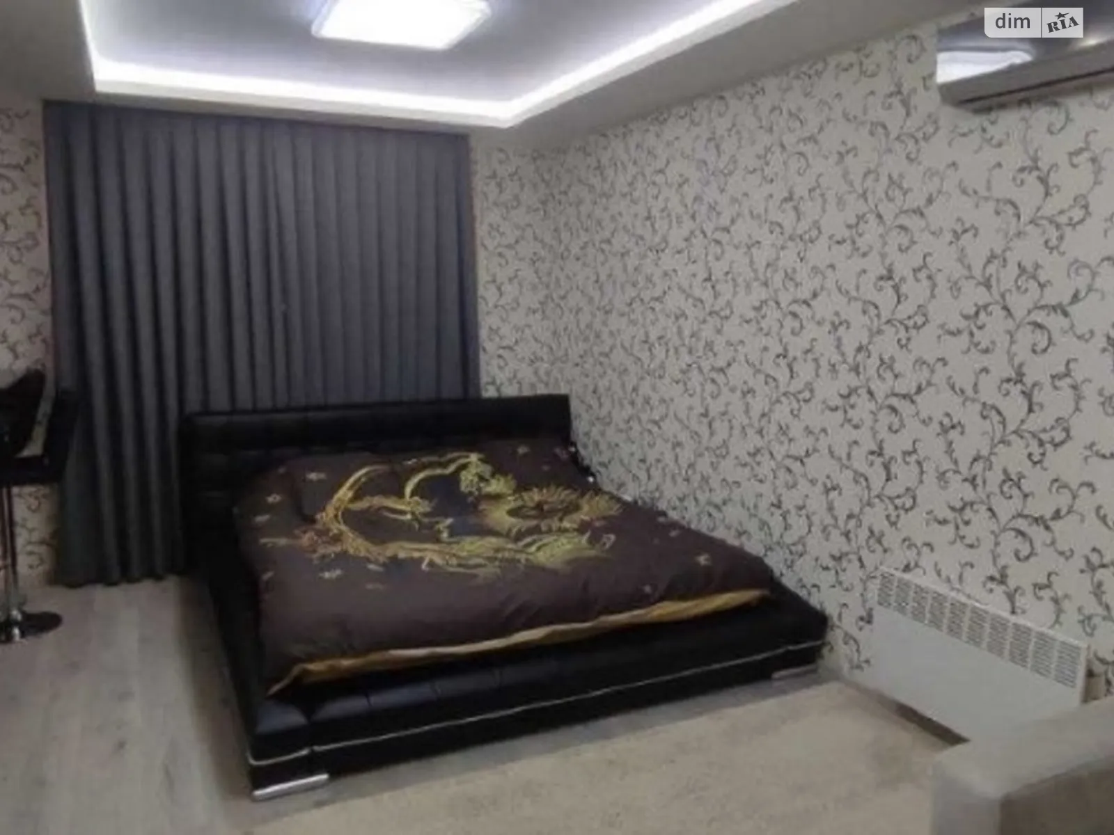 Продается 1-комнатная квартира 36 кв. м в Кропивницком, ул. Шатило - фото 1