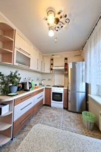 Продажа квартиры, Запорожье, р‑н. Хортицкий, 14 Октября улица, дом 5