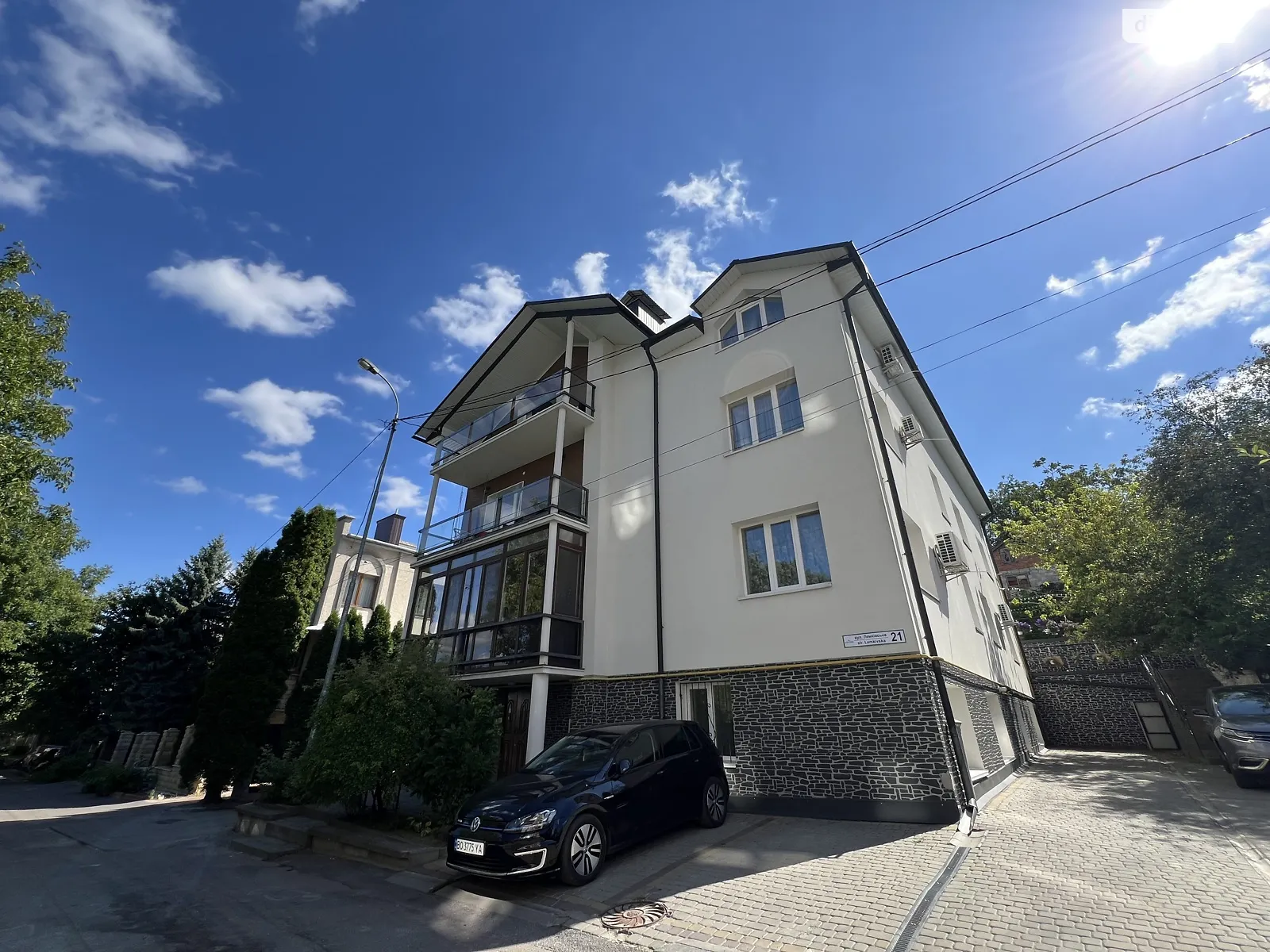 3-комнатная квартира 84 кв. м в Тернополе, ул. Лемковская, 21 - фото 1