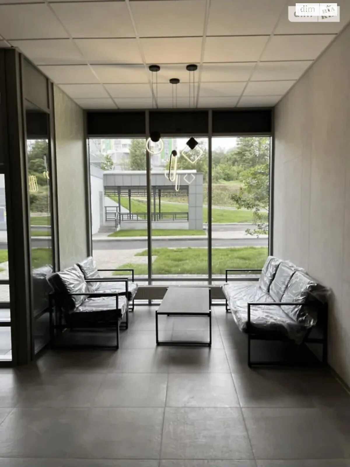 Продается 1-комнатная квартира 58.2 кв. м в Киеве, ул. Вышгородская, 45Г - фото 1