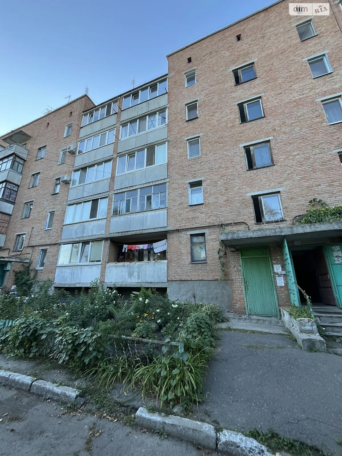 Продается 4-комнатная квартира 84.6 кв. м в Полтаве, ул. Сортировочная, 21 - фото 1