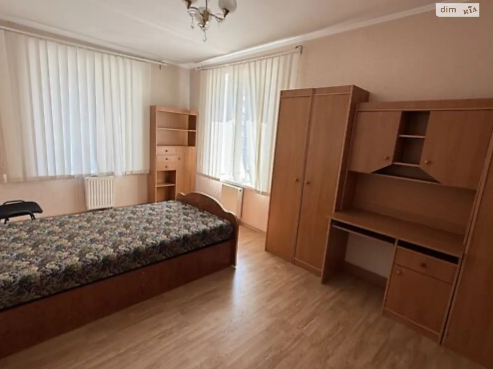 Сдается в аренду 3-комнатная квартира 86 кв. м в Виннице, ул. Академика Ющенка, 8 - фото 1