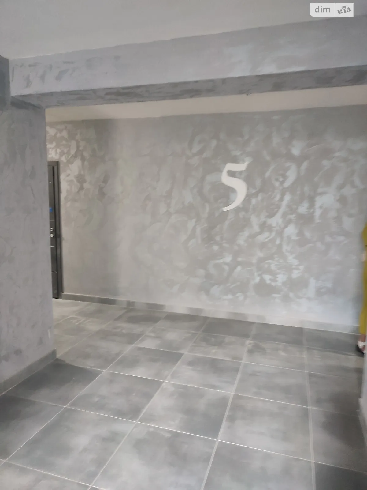 Продается 1-комнатная квартира 41 кв. м в Житомире, ул. Евгения Рыхлика, 13 - фото 1