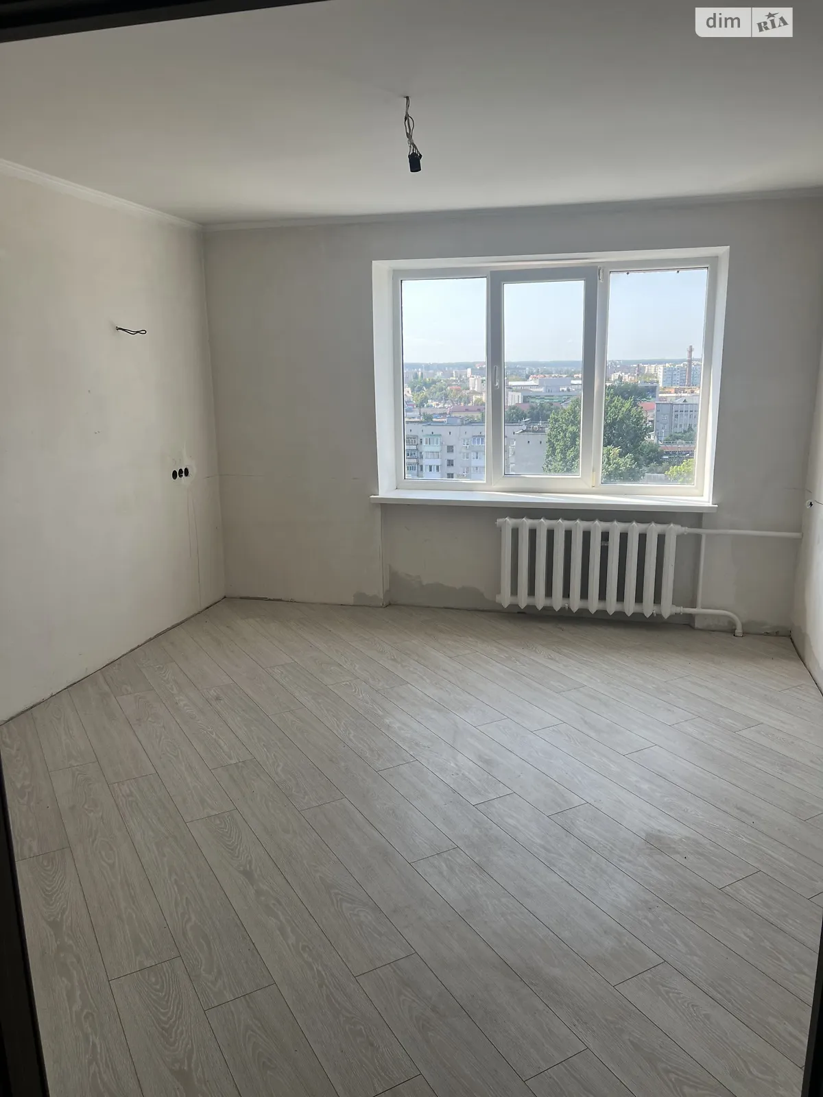 Продается 2-комнатная квартира 42 кв. м в Виннице, ул. Павла Тычины, 13 - фото 1