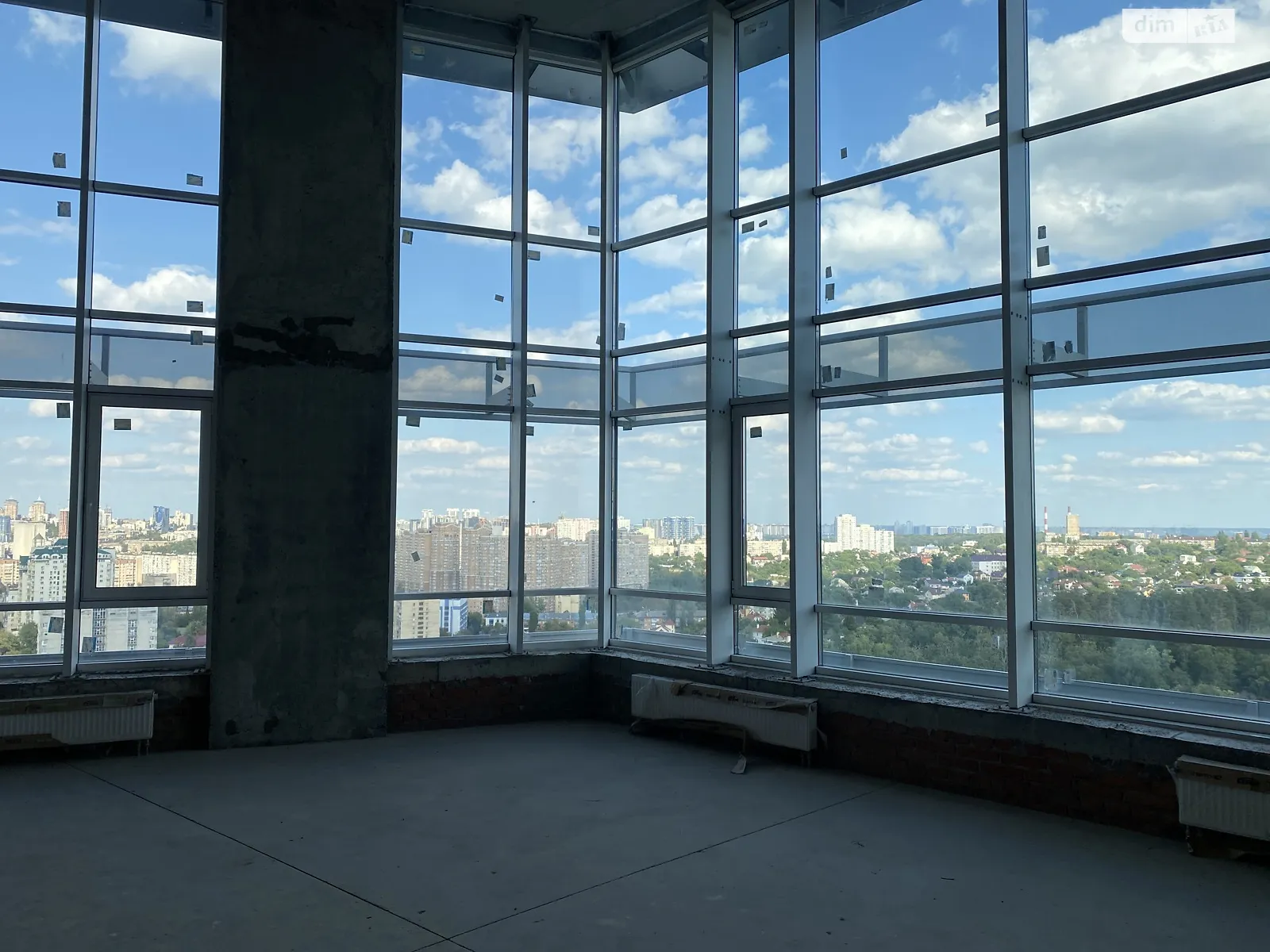 Продается 4-комнатная квартира 175 кв. м в Киеве, просп. Голосеевский(40-летия Октября), 78/2 - фото 1