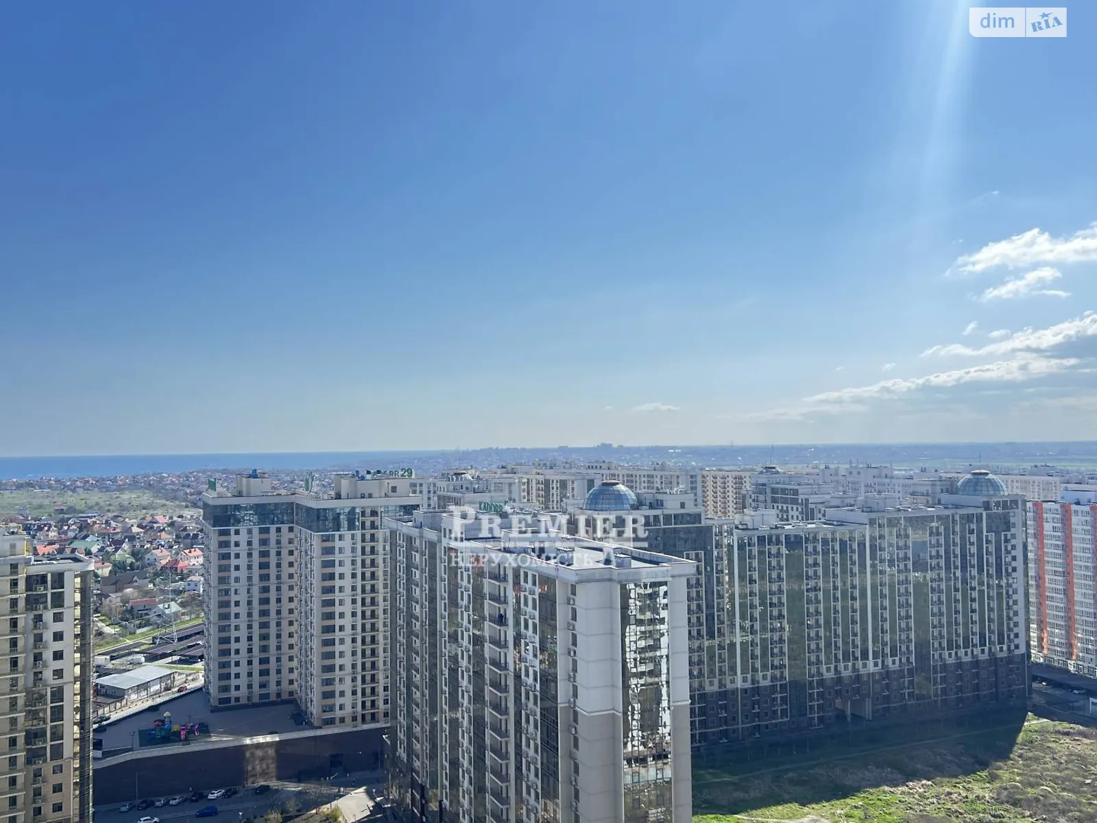 Продается 5-комнатная квартира 148 кв. м в Лиманке, ул. Спортивная - фото 1