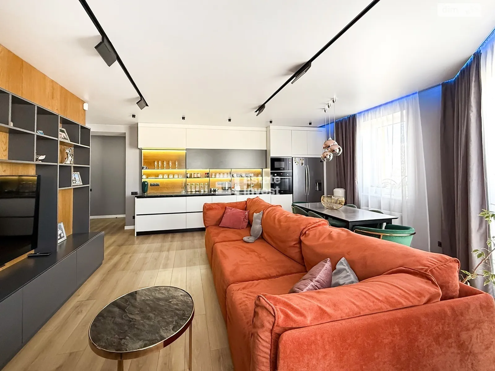 Продается 3-комнатная квартира 80 кв. м в Харькове, ул. Молочная, 30 - фото 1