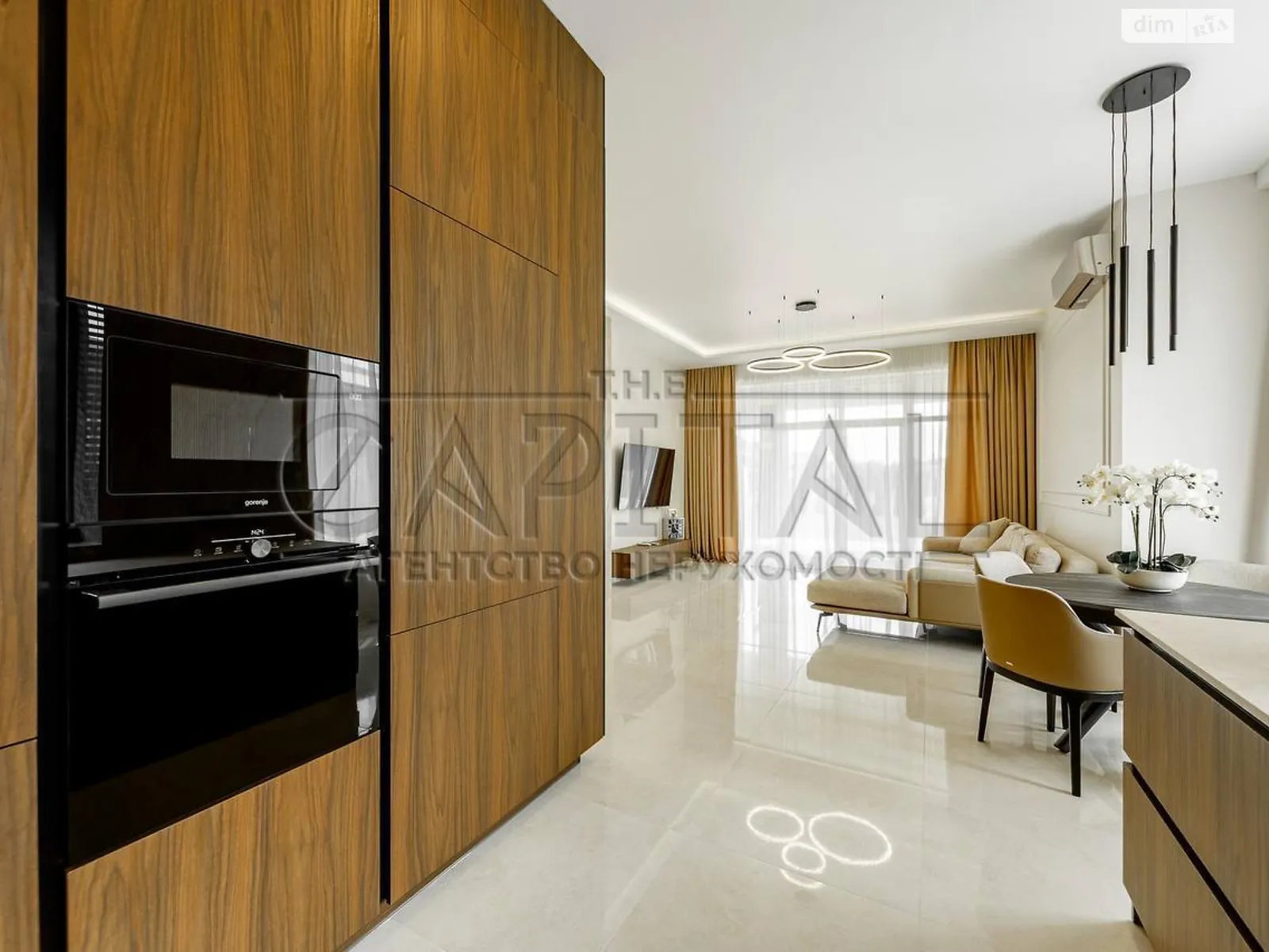 Сдается в аренду одноэтажный дом 180 кв. м с участком, цена: 5000 $ - фото 1