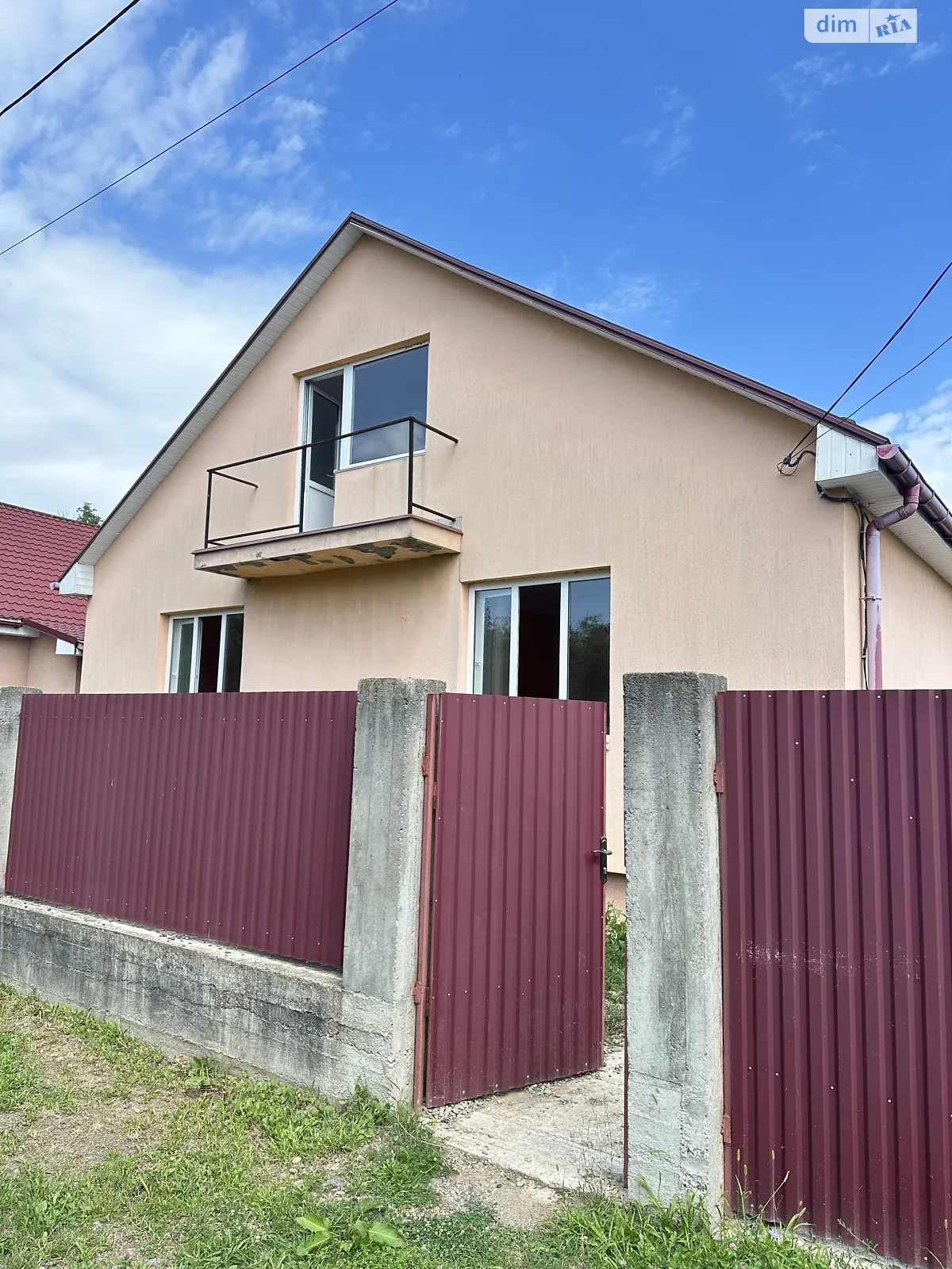 Продается дом на 2 этажа 145 кв. м с баней/сауной, цена: 95000 € - фото 1