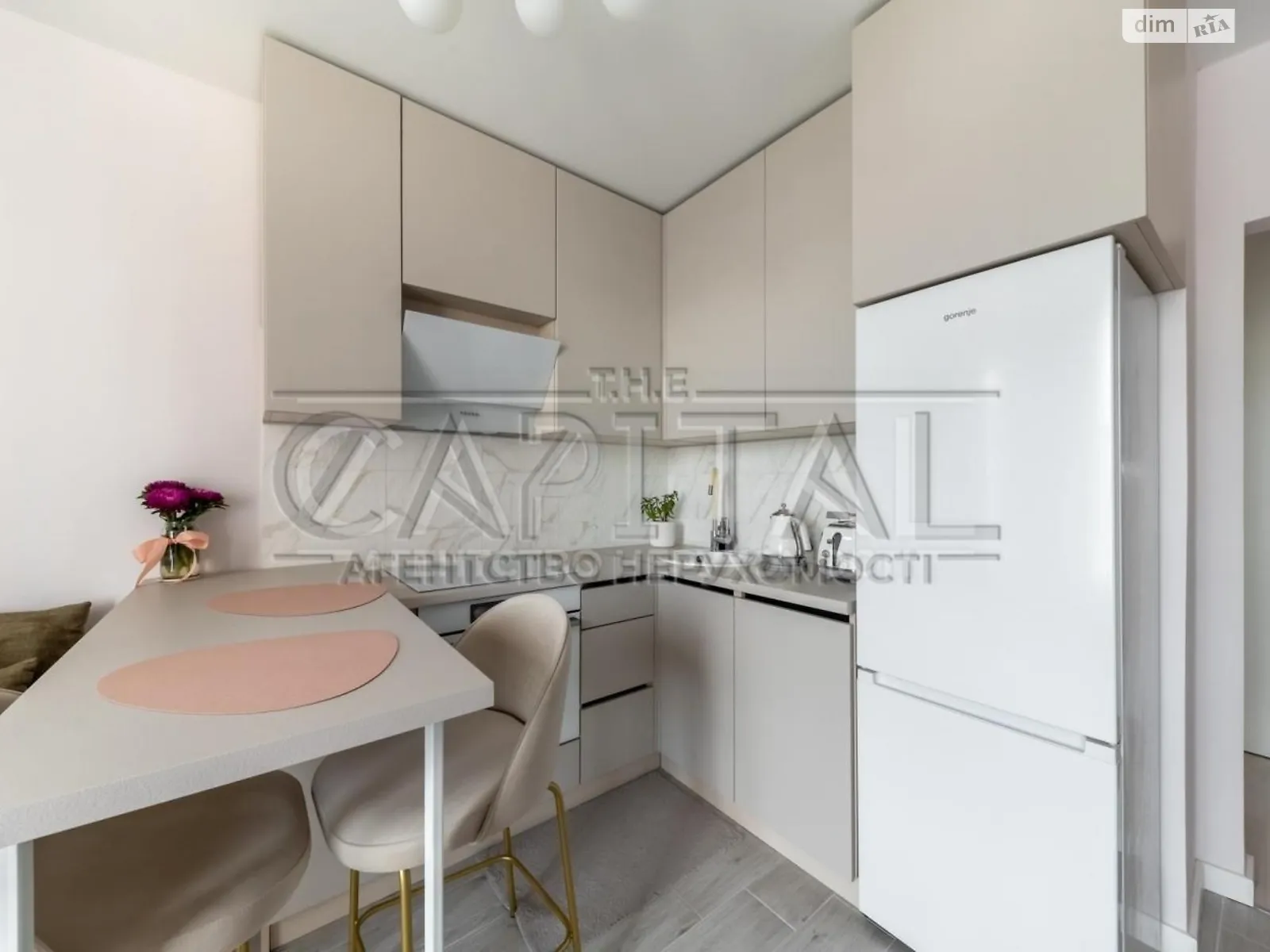 Продается 1-комнатная квартира 36.7 кв. м в Киеве, цена: 94000 $ - фото 1