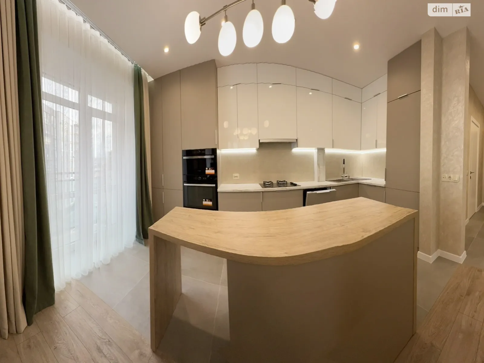 Сдается в аренду 2-комнатная квартира 50 кв. м в Ивано-Франковске, ул. Гетьмана Ивана Мазепы, 164 корпус 4 - фото 1