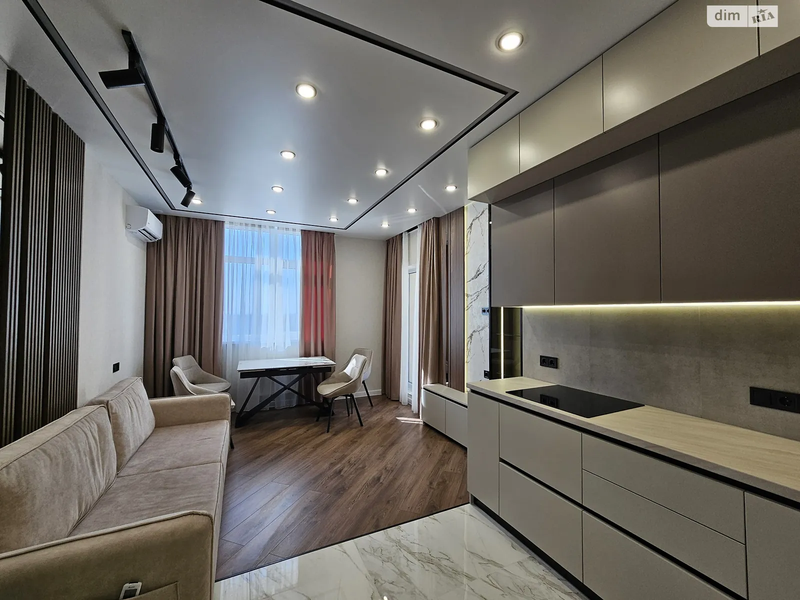 Продается 2-комнатная квартира 60 кв. м в Одессе, ул. Краснова - фото 1