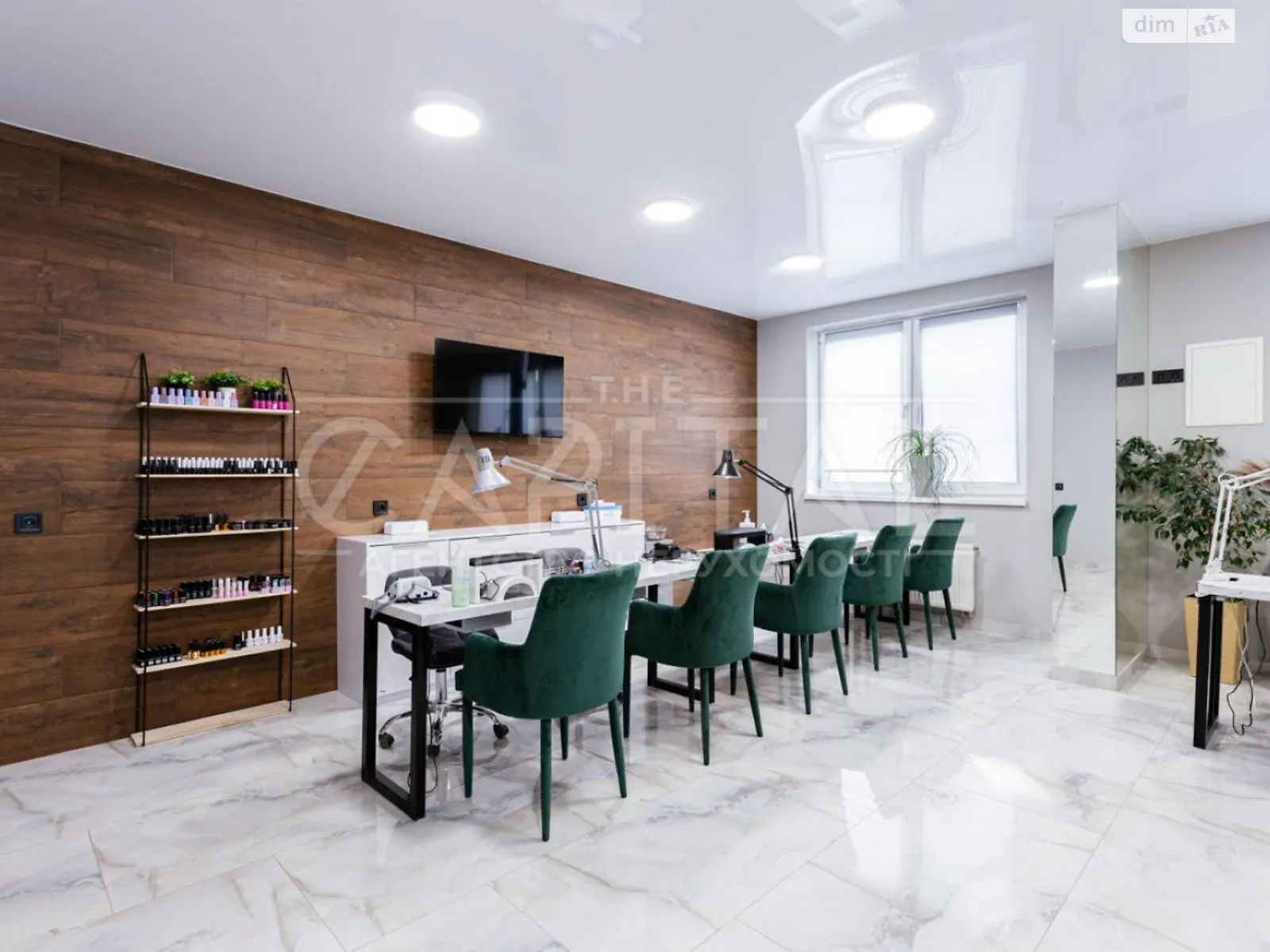 Продается объект сферы услуг 58 кв. м в 24-этажном здании, цена: 90000 $ - фото 1