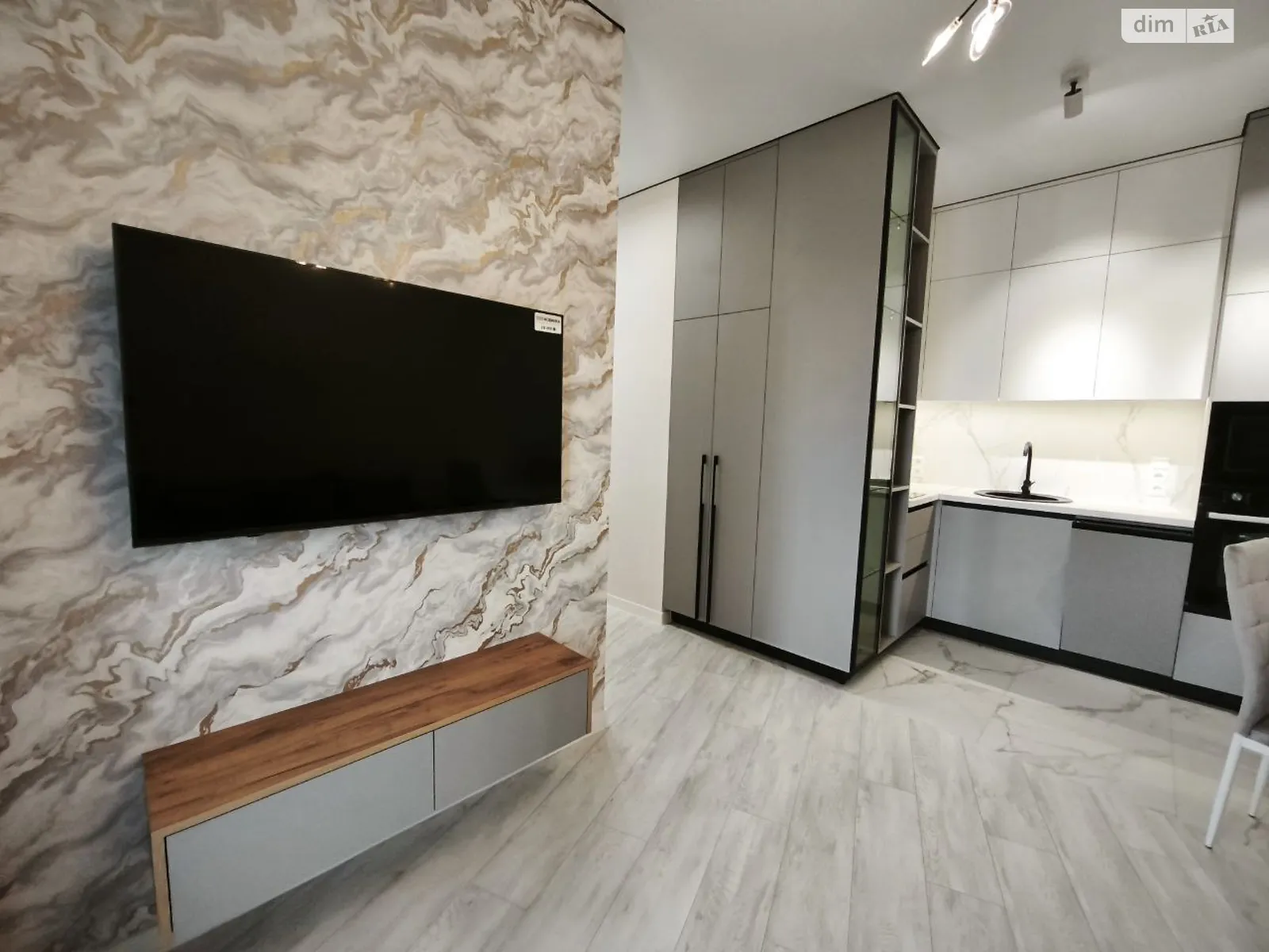 Продается 1-комнатная квартира 43.5 кв. м в Одессе, ул. Краснова - фото 1