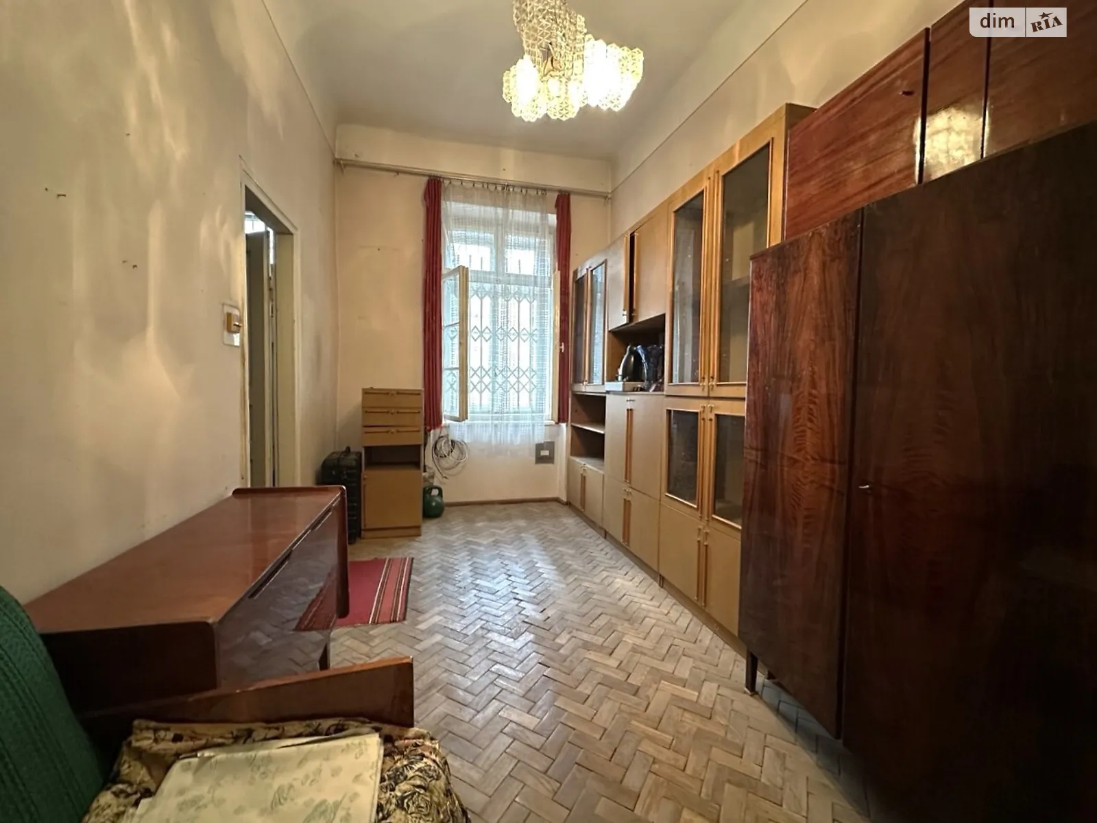 Продається 1-кімнатна квартира 25 кв. м у Львові, вул. Театральна, 23 - фото 1