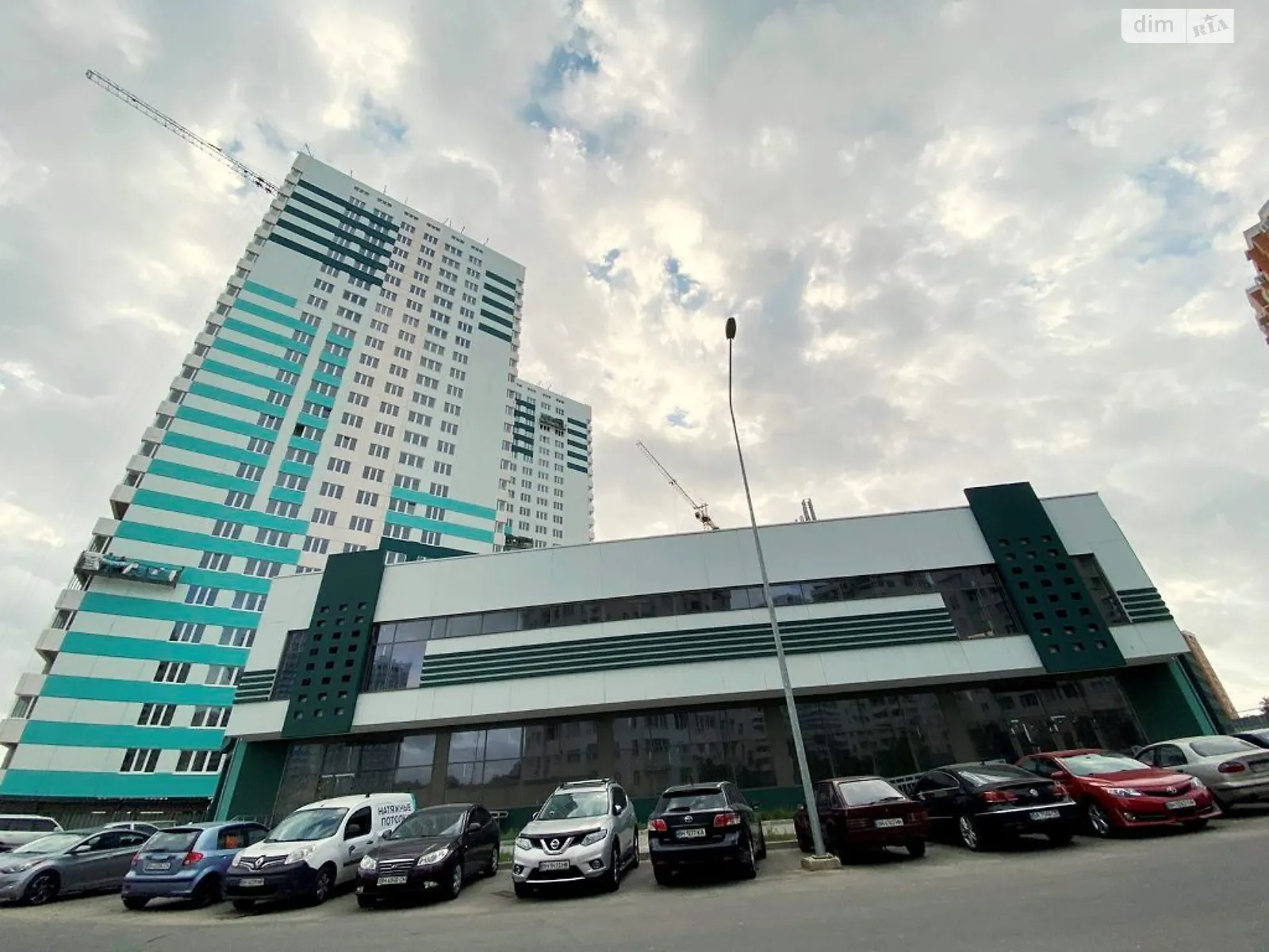 Продается 2-комнатная квартира 70 кв. м в Одессе, вул. Жаботинского - фото 1