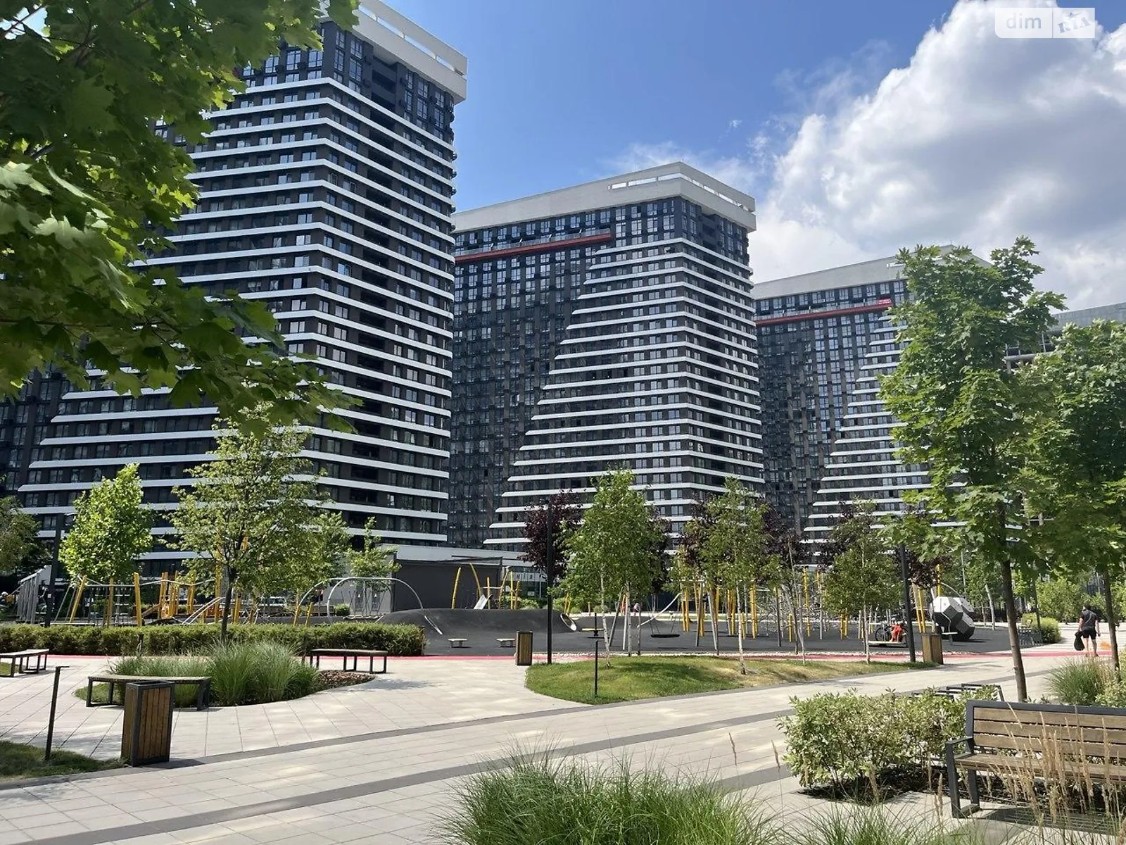 Продается 2-комнатная квартира 71 кв. м в Киеве, ул. Причальная, 14 - фото 1