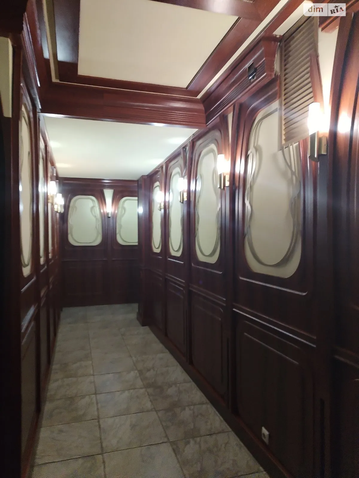 Продается 4-комнатная квартира 137 кв. м в Харькове, ул. Профессорская, 1 - фото 1