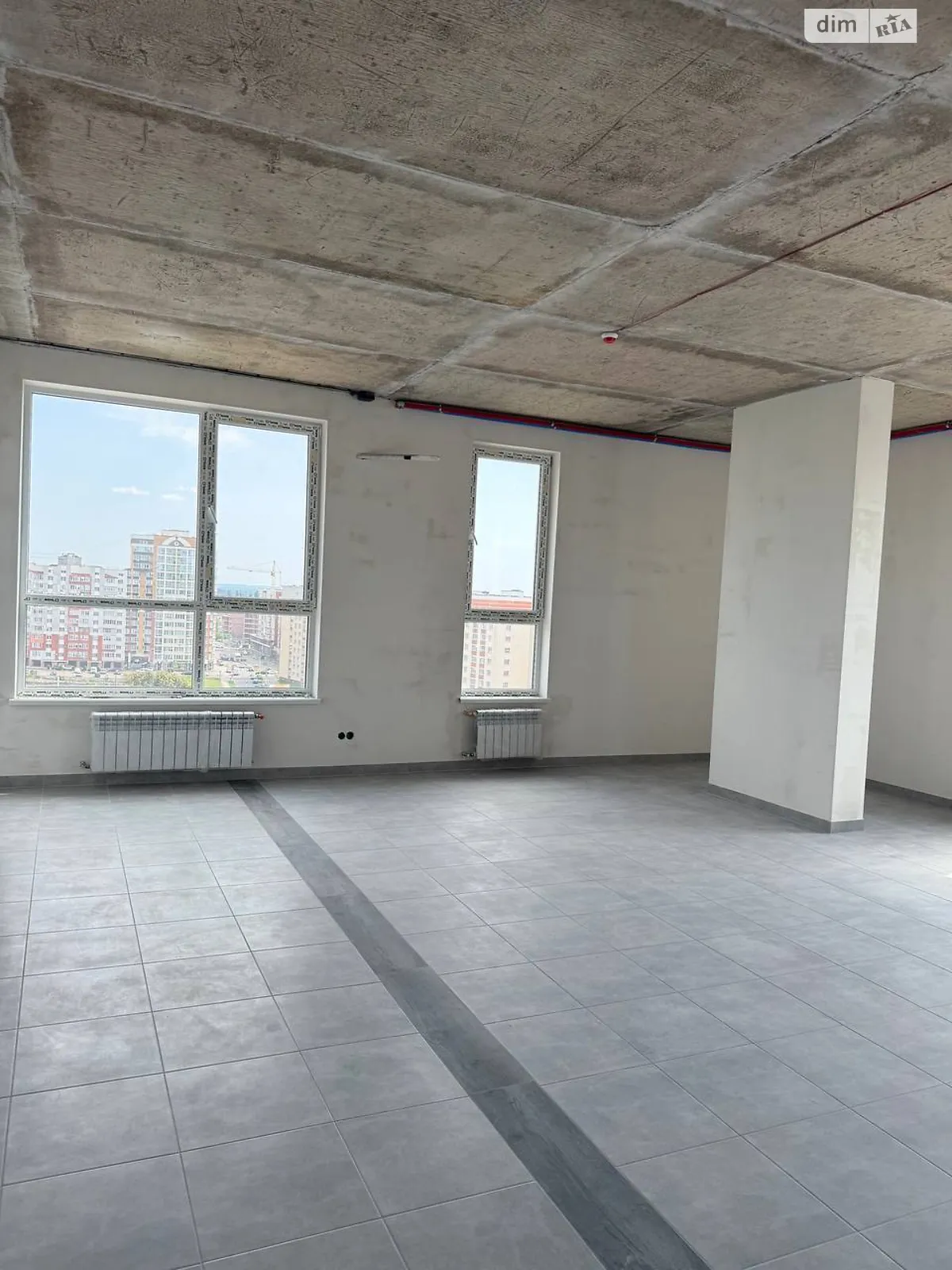 Сдается в аренду помещения свободного назначения 55 кв. м в 8-этажном здании, цена: 13750 грн - фото 1