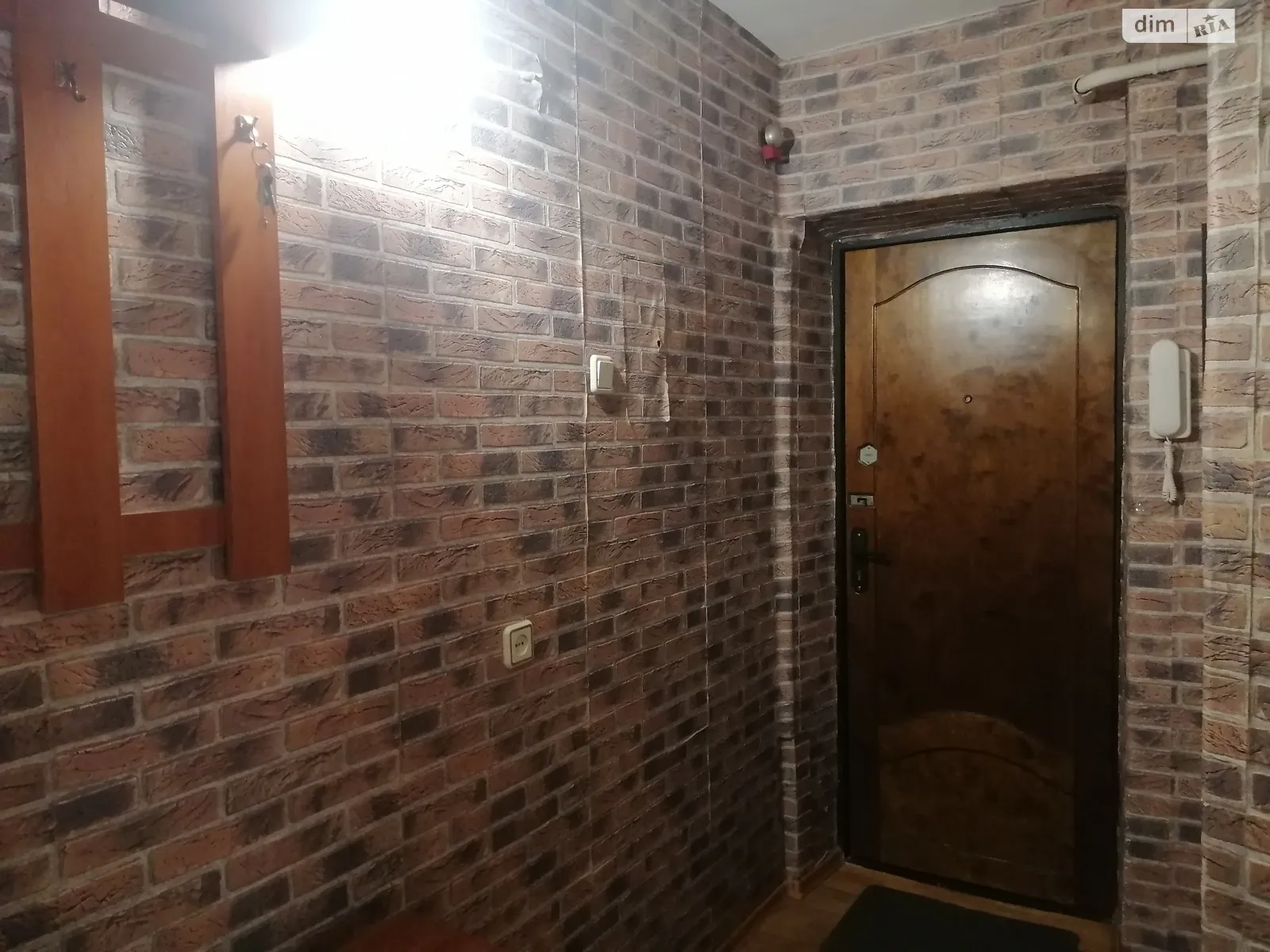 Продается 1-комнатная квартира 31 кв. м в Одессе, ул. Довженко - фото 1