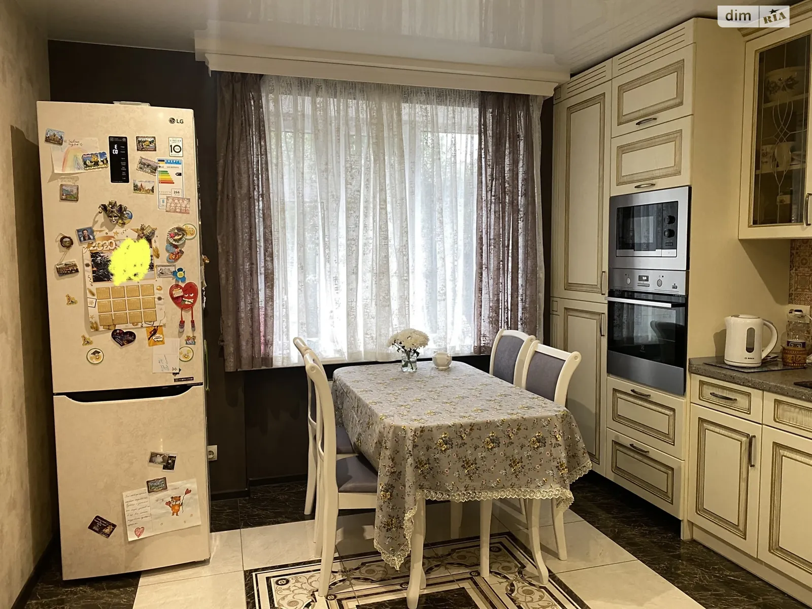 Сдается в аренду 3-комнатная квартира 92.5 кв. м в Хмельницком, ул. Свободы, 14/1 - фото 1