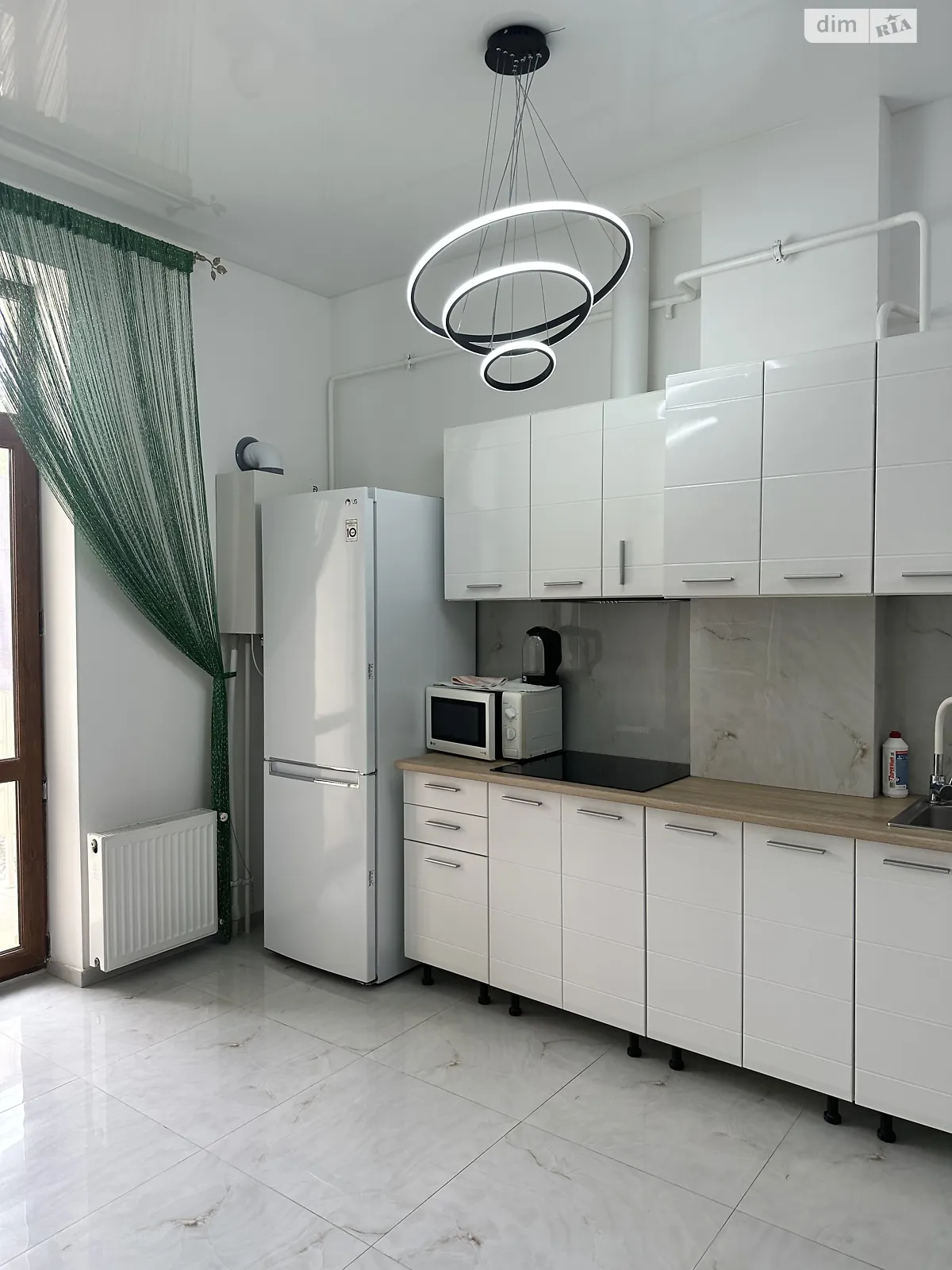 Сдается в аренду 1-комнатная квартира 39 кв. м в Одессе, ул. Долгая, 1А - фото 1