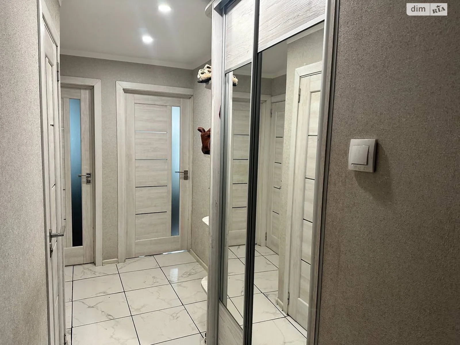 Продается 2-комнатная квартира 50.8 кв. м в, цена: 70000 $ - фото 1