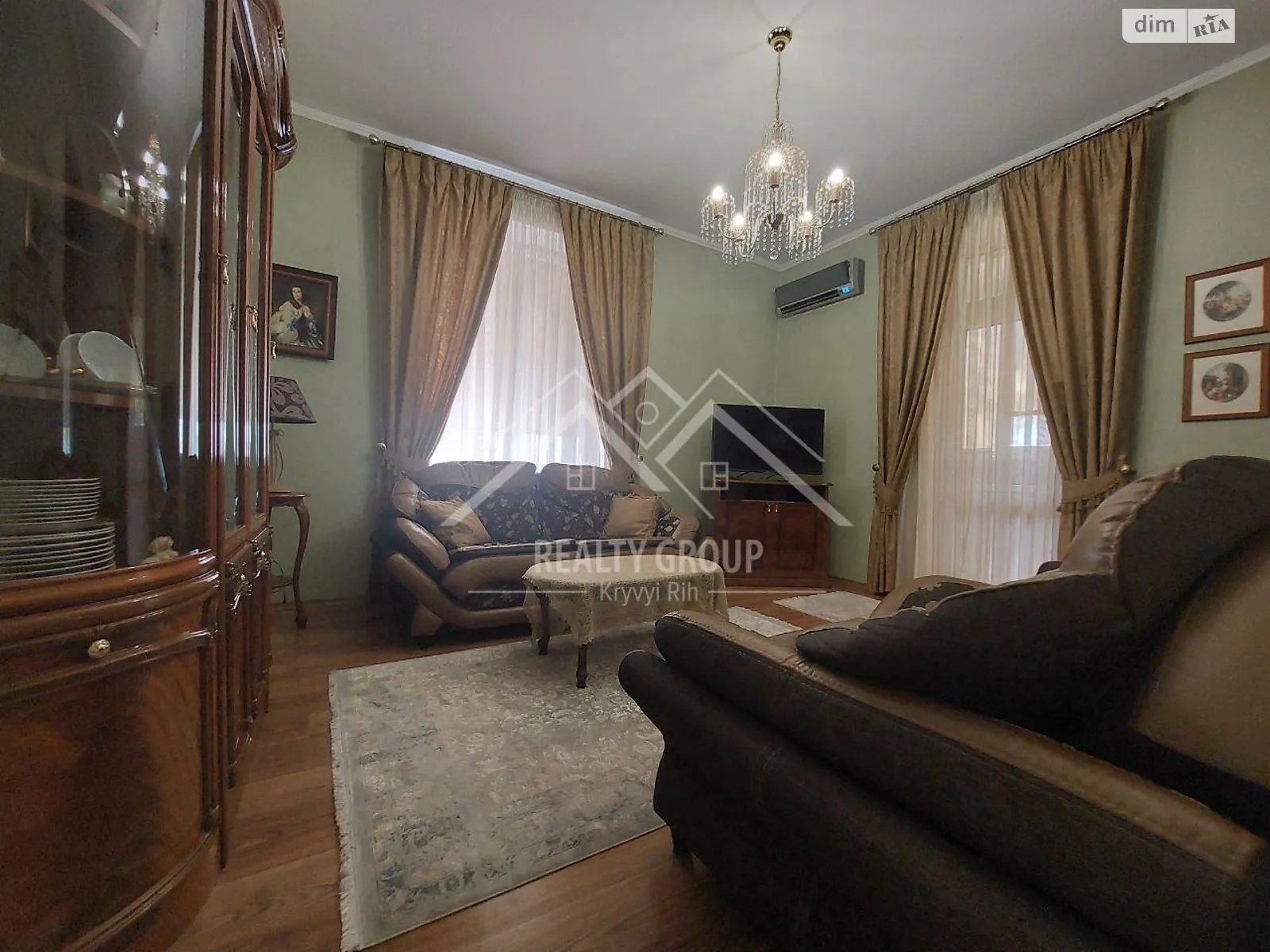 Продается 3-комнатная квартира 63.6 кв. м в Кривом Роге, просп. Университетский(Гагарина) - фото 1