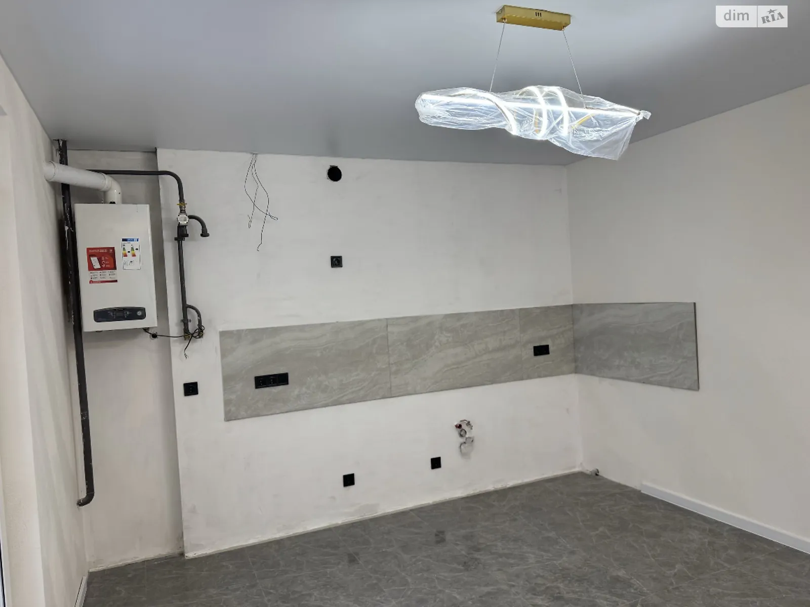 Продается 2-комнатная квартира 64.5 кв. м в Криховцах, ул. Виноградная - фото 1