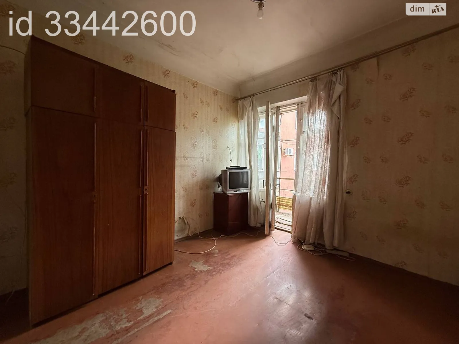 Продается 3-комнатная квартира 63 кв. м в Полтаве, ул. Юлиана Матвийчука(Пушкина) - фото 1